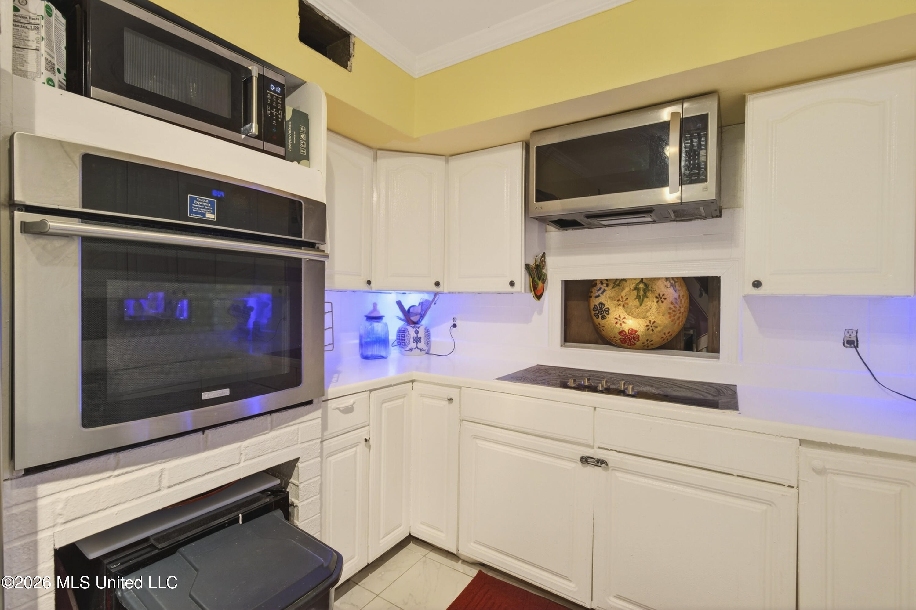 161 Kenmore Avenue Property Photo 29