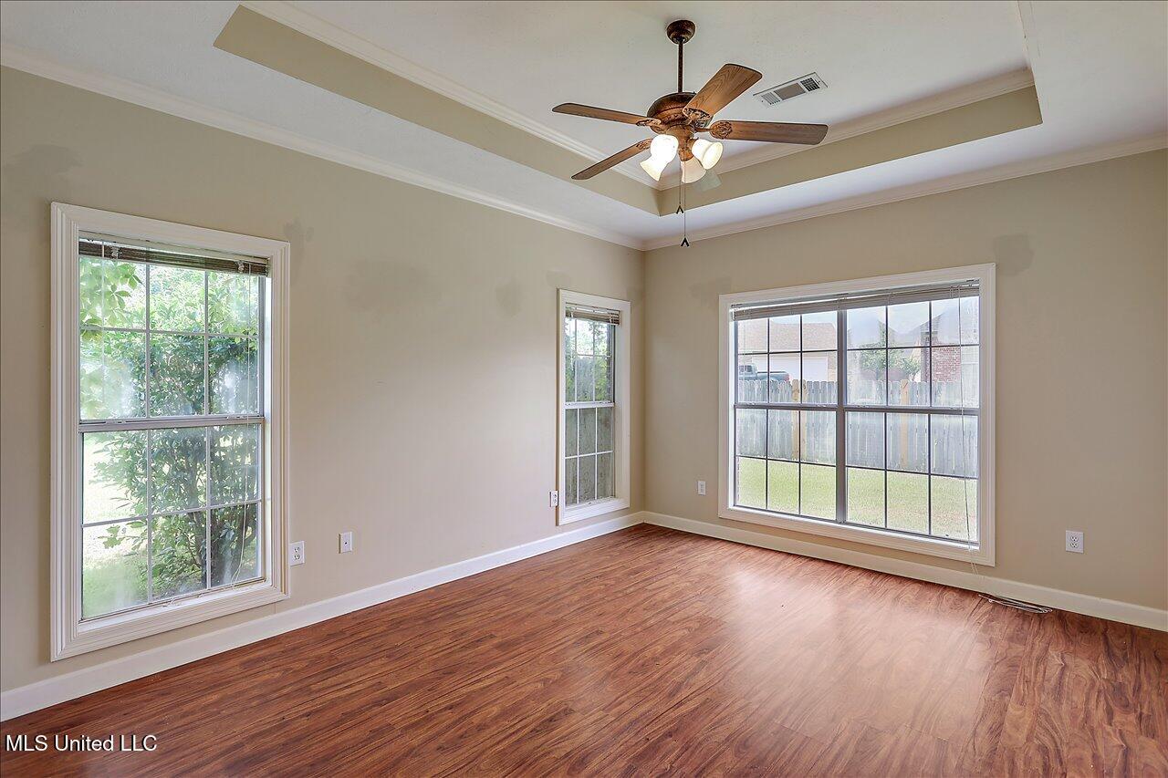 108 Turnberry Cove Property Photo 18