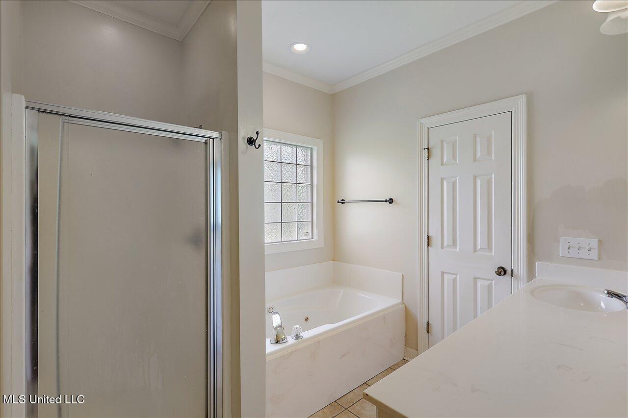 108 Turnberry Cove Property Photo 21