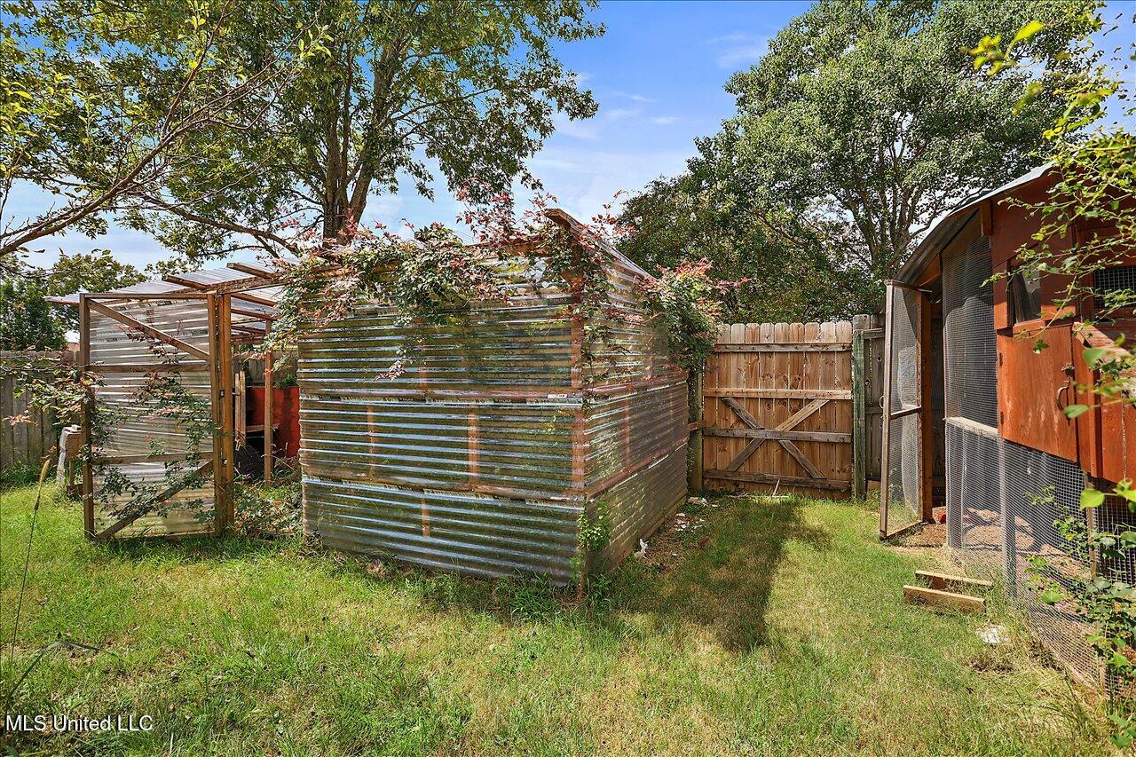 108 Turnberry Cove Property Photo 29