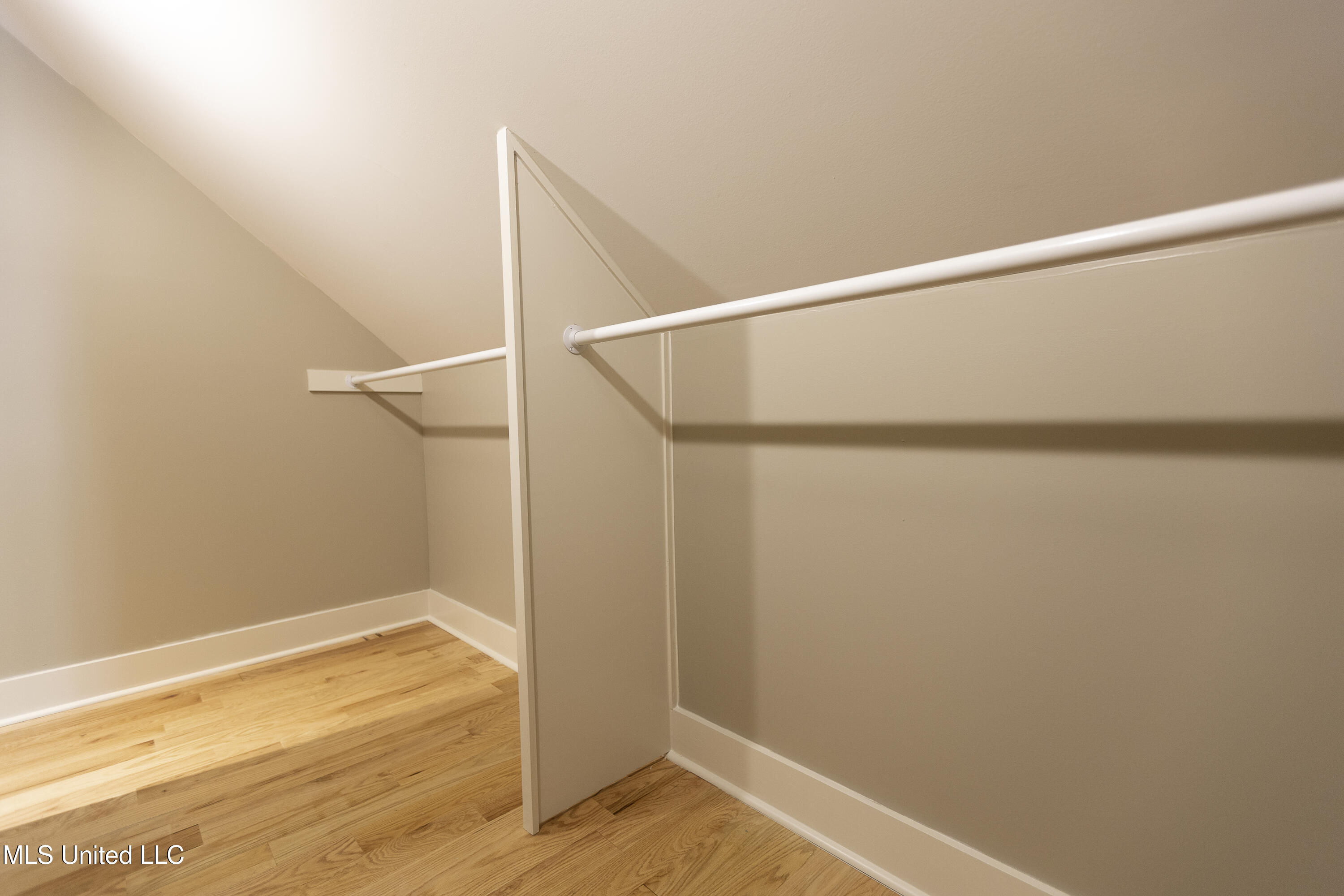 1114 33rd Avenue Property Photo 19