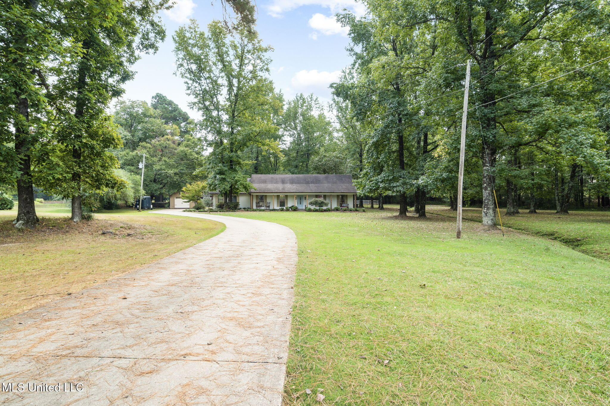 4575 Roman Dell Cove Property Photo 4