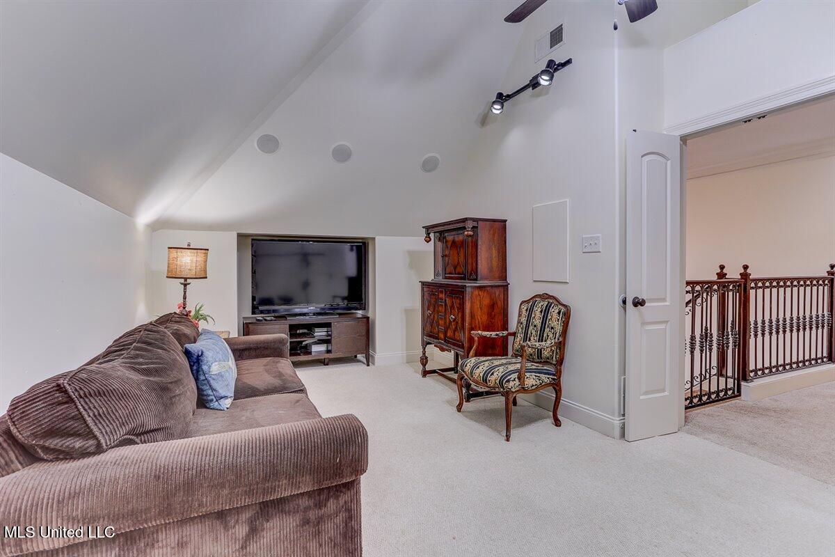 3914 Saddle Bend Property Photo 49