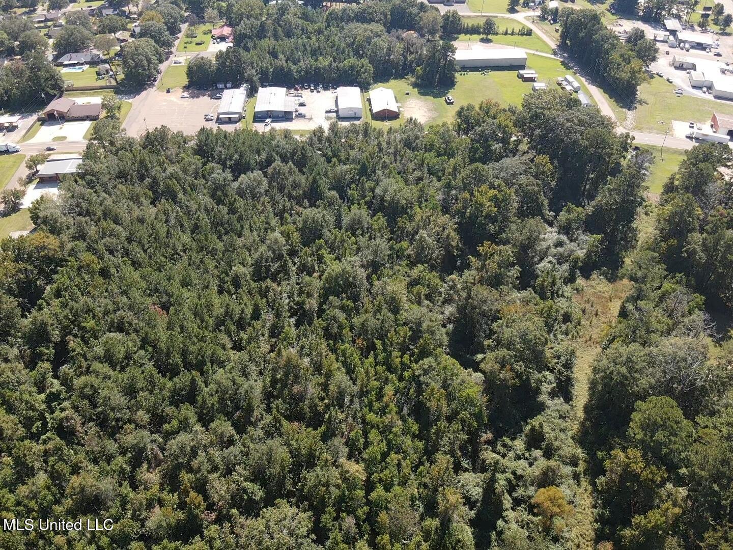 733 Ne Industrial Park Road Property Photo 5
