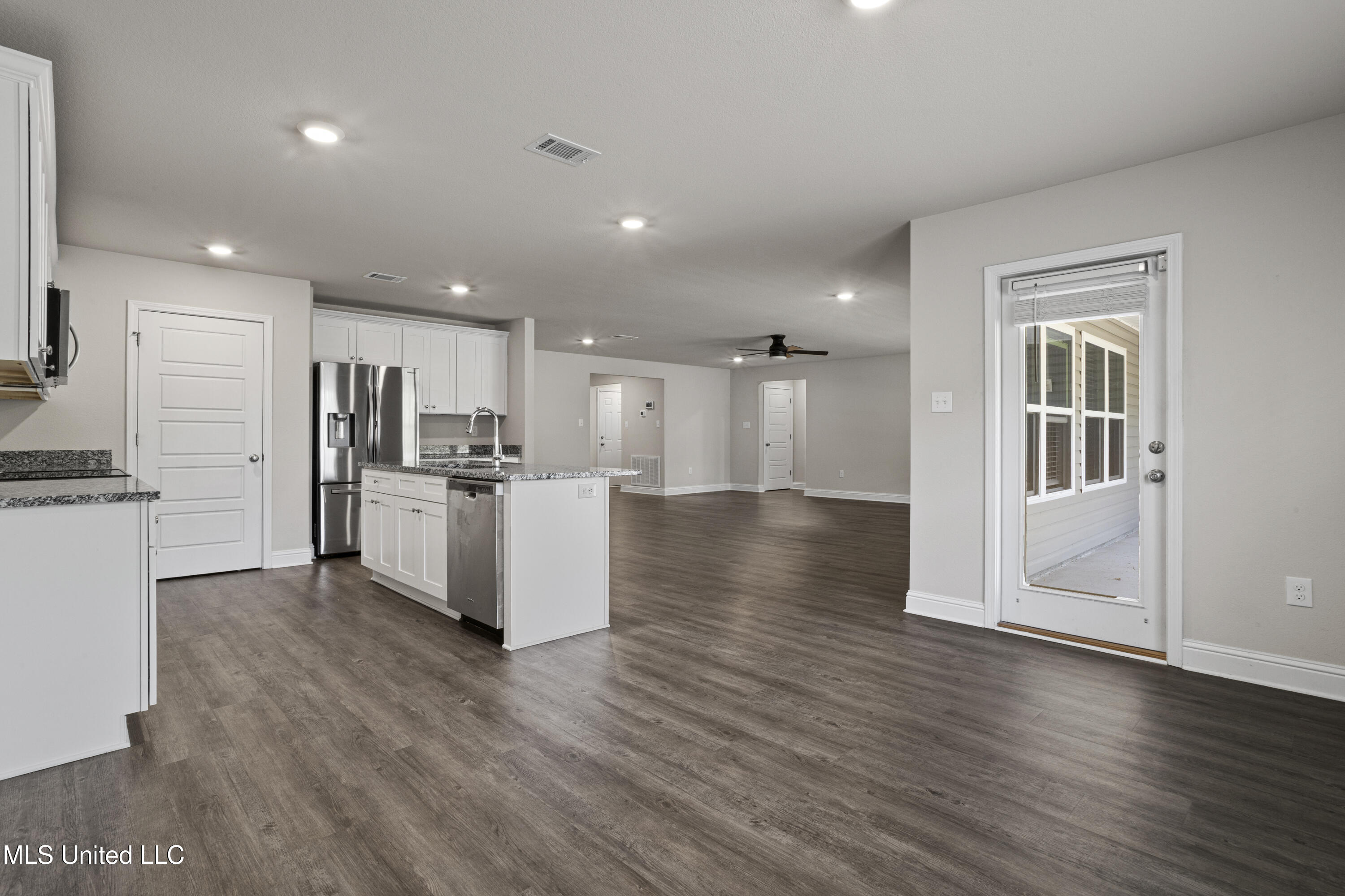 10260 Orchid Magnolia Drive Property Photo 20