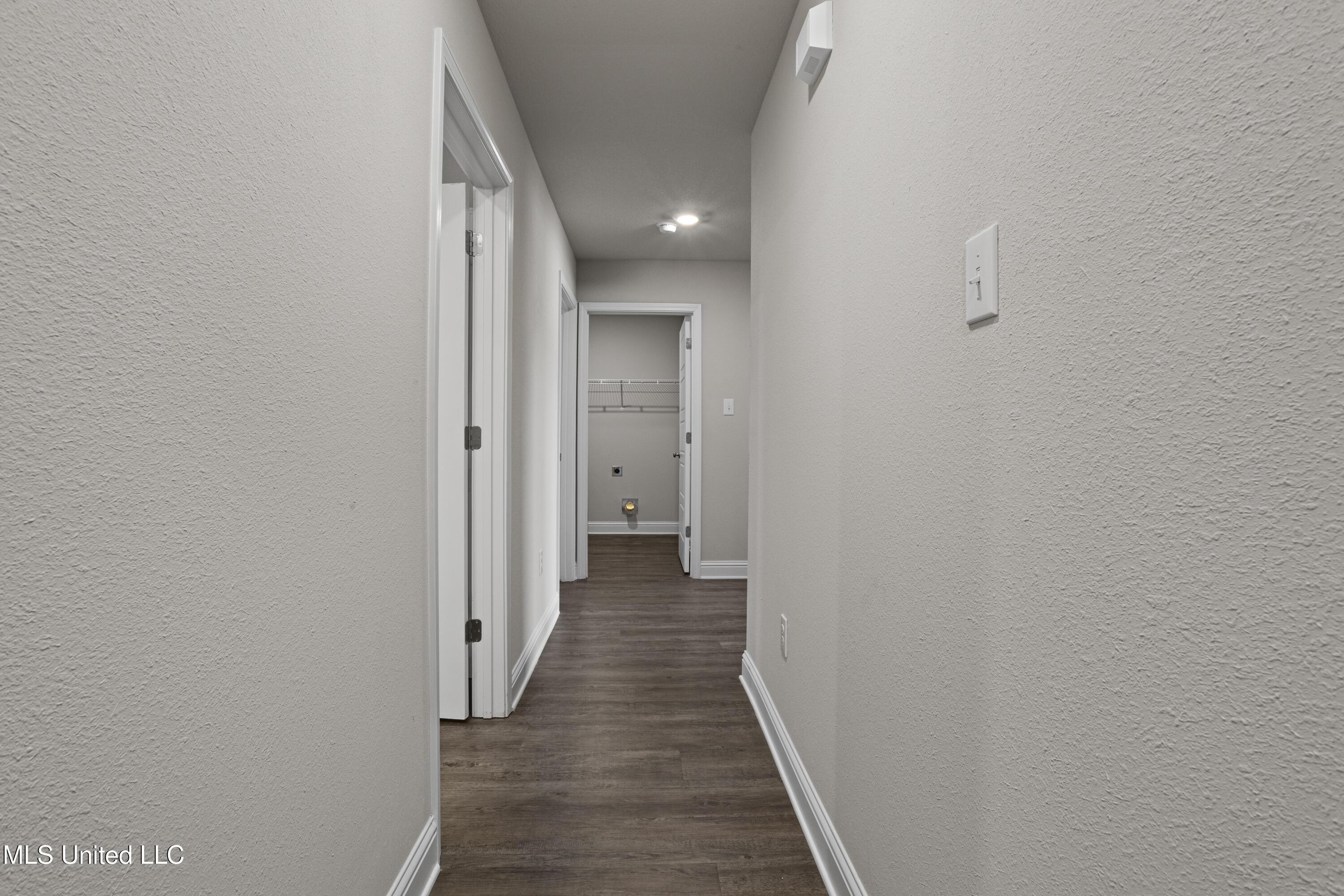 10260 Orchid Magnolia Drive Property Photo 27