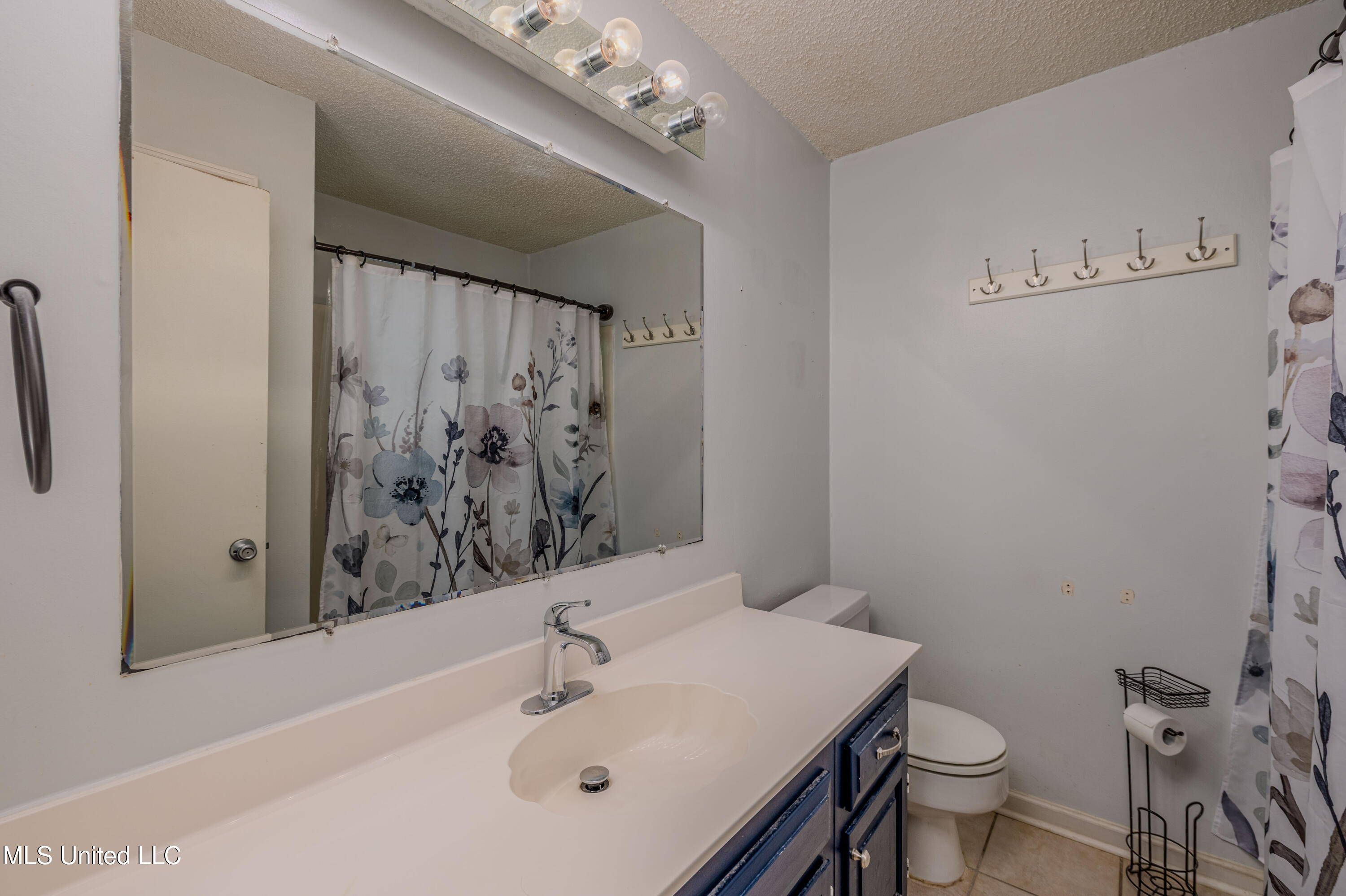 113 Brookside Drive Property Photo 11