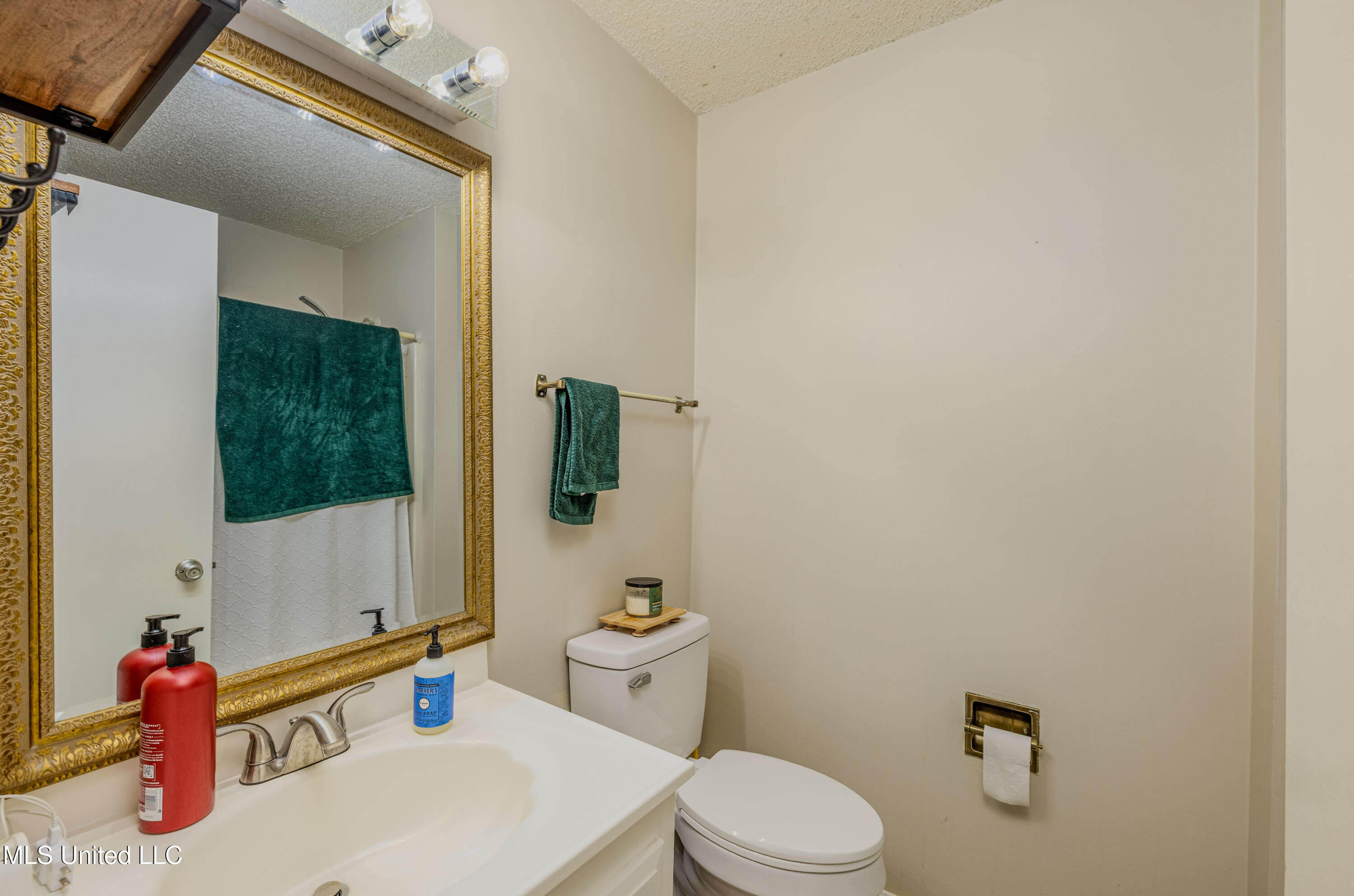 113 Brookside Drive Property Photo 13