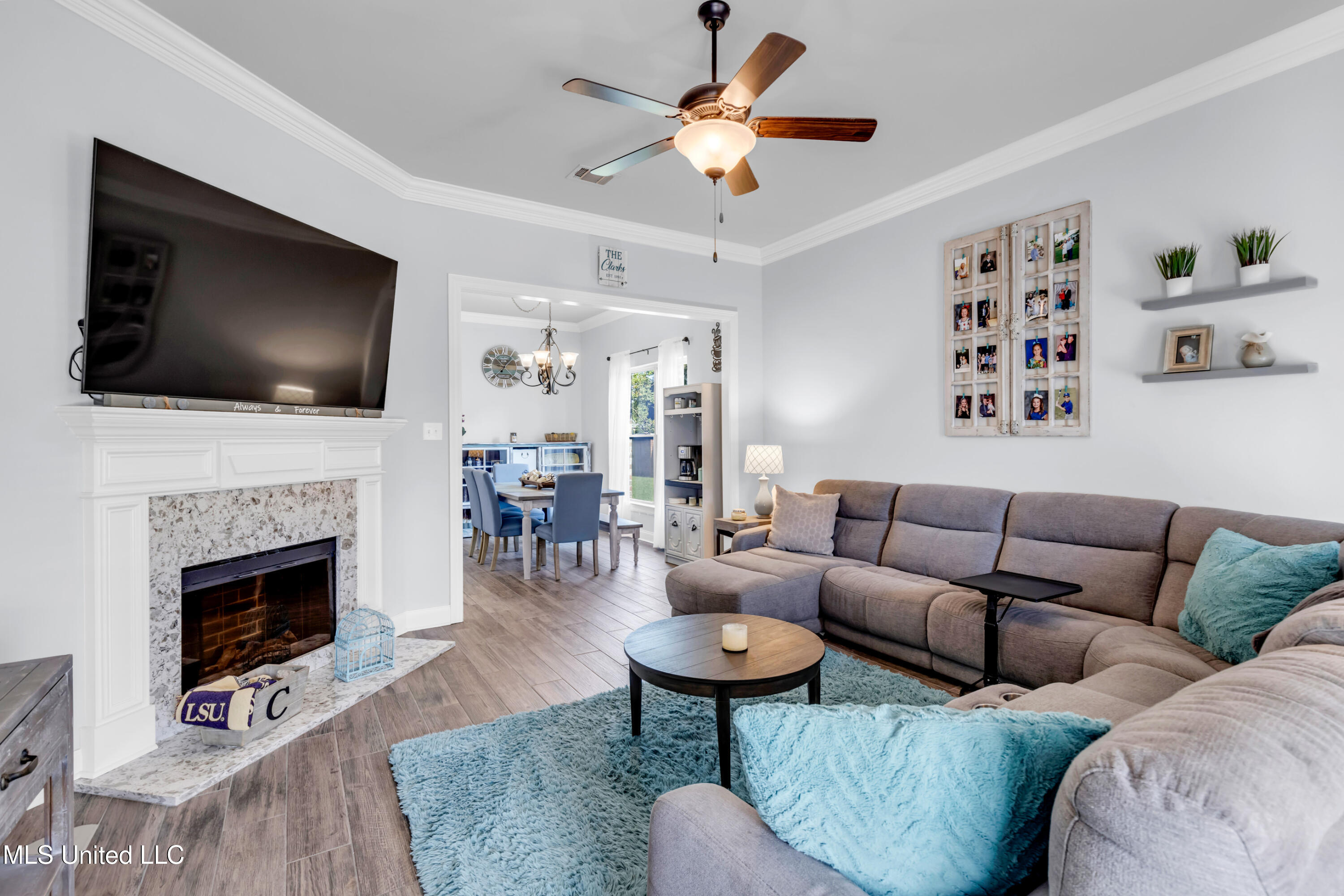 13247 Riverside Cove Property Photo 6