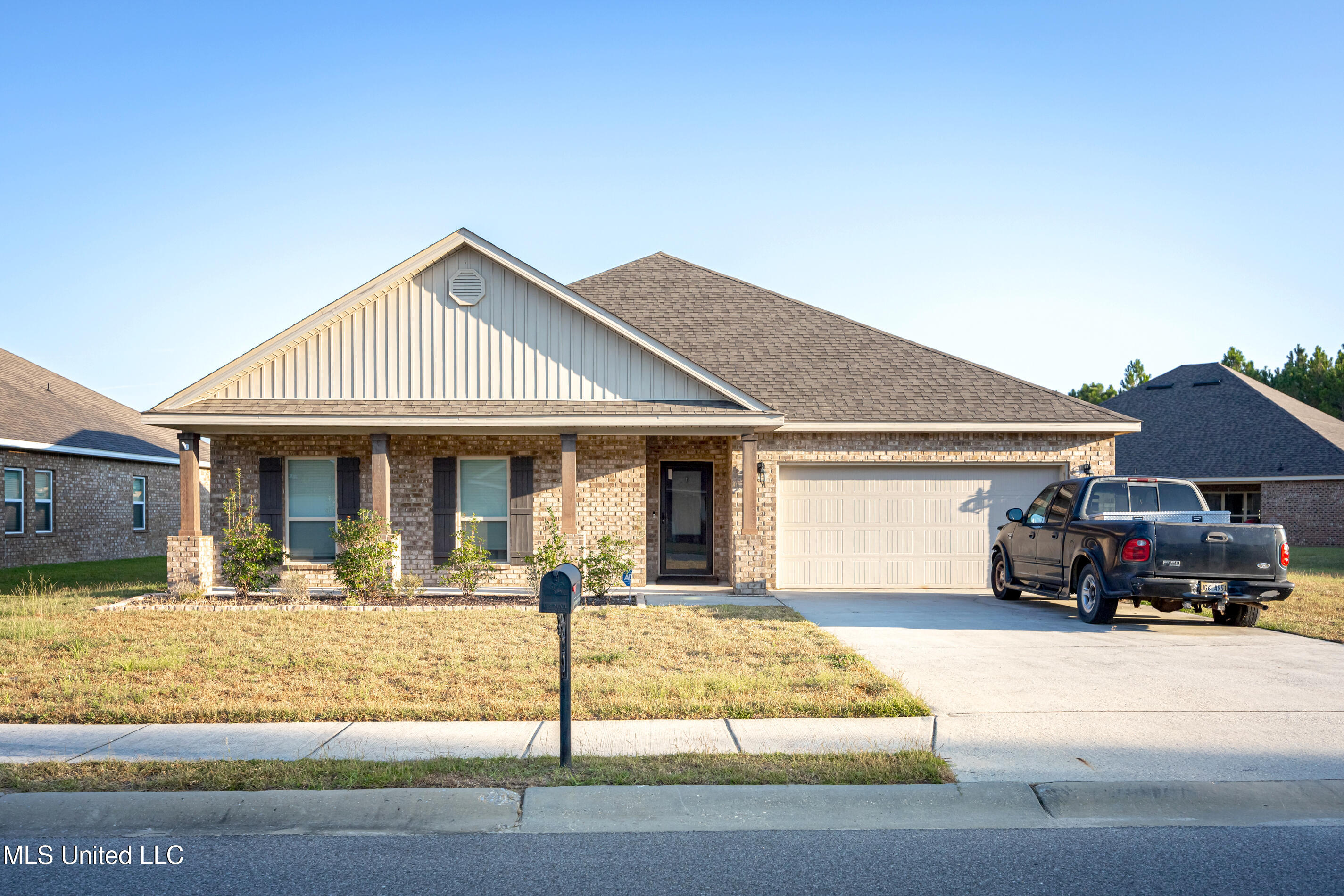 1070 Brackish Place Property Photo 1