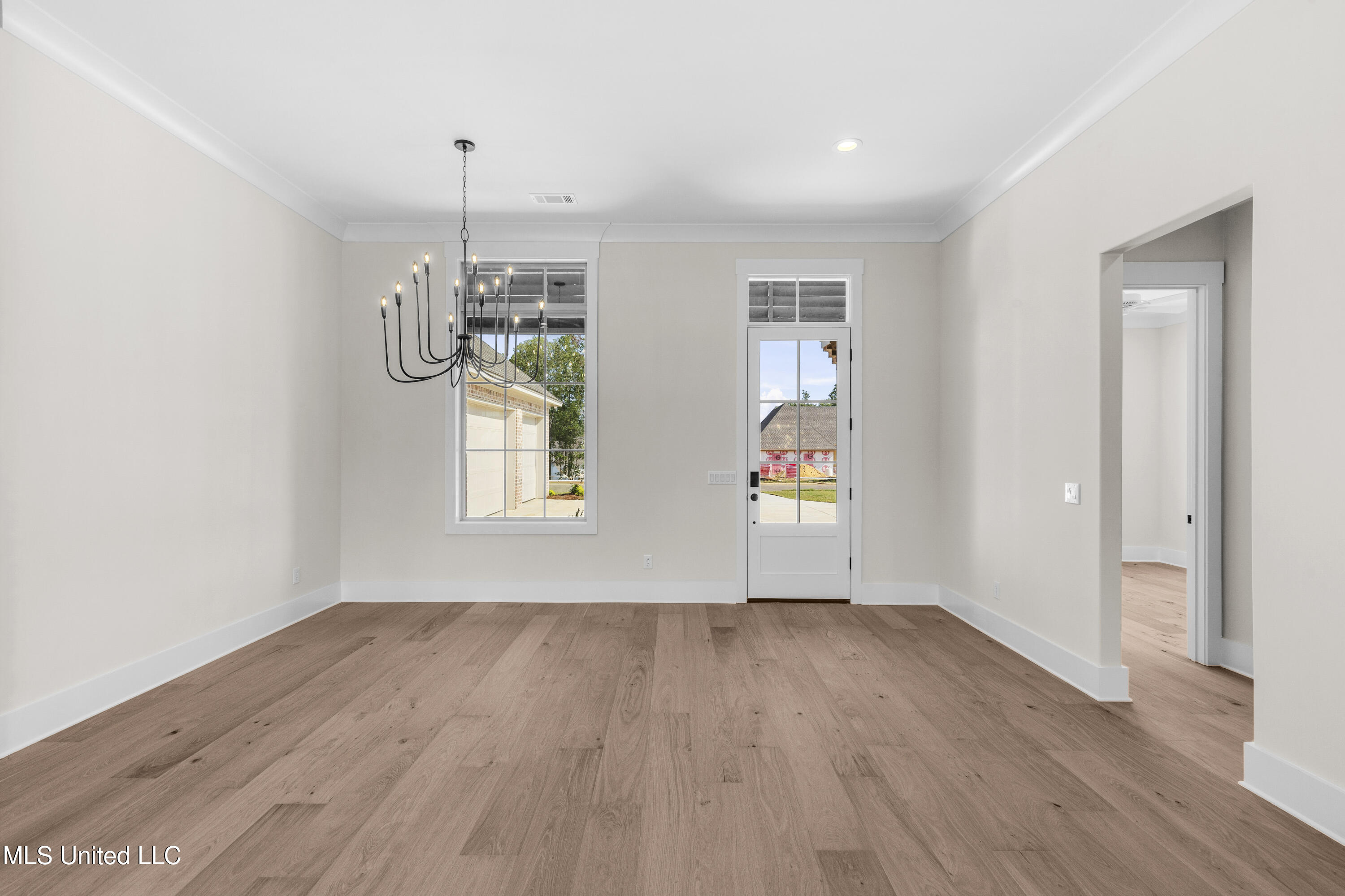 370 Wellstone Place Property Photo 4