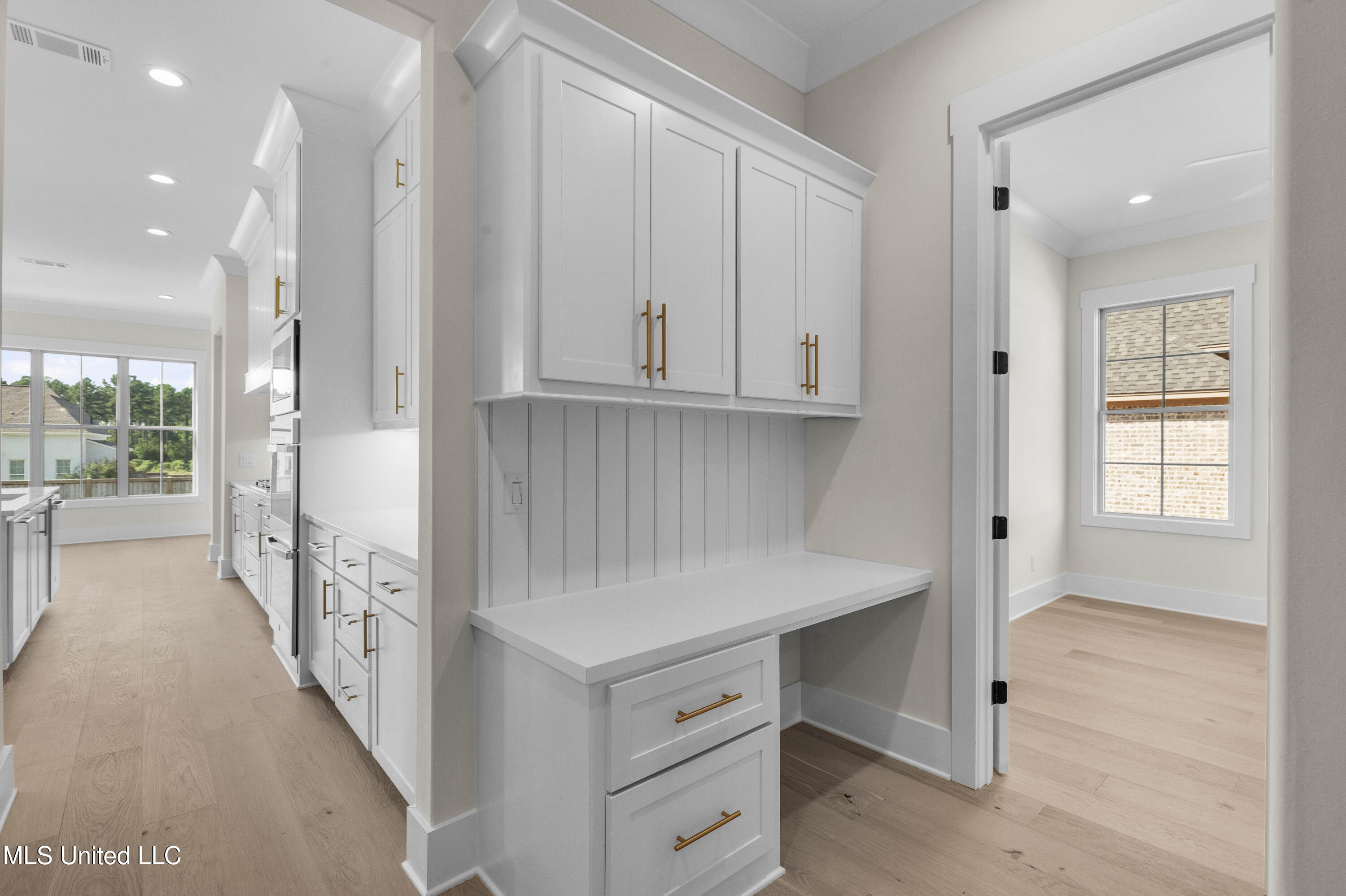 370 Wellstone Place Property Photo 11