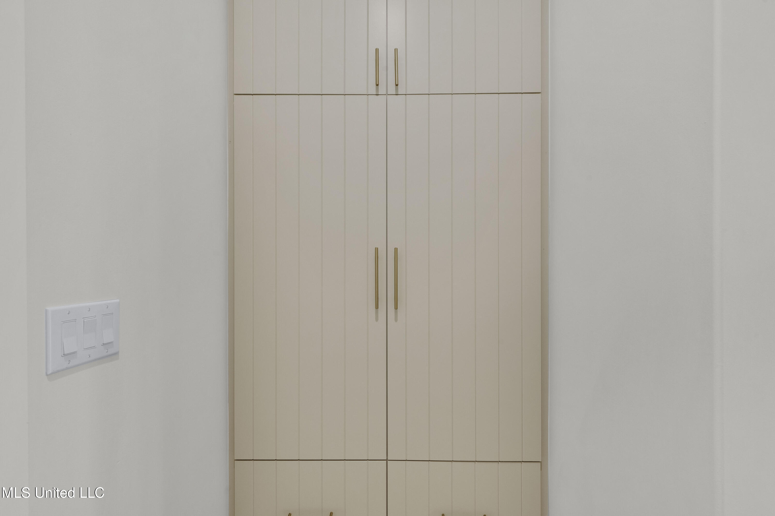 370 Wellstone Place Property Photo 13