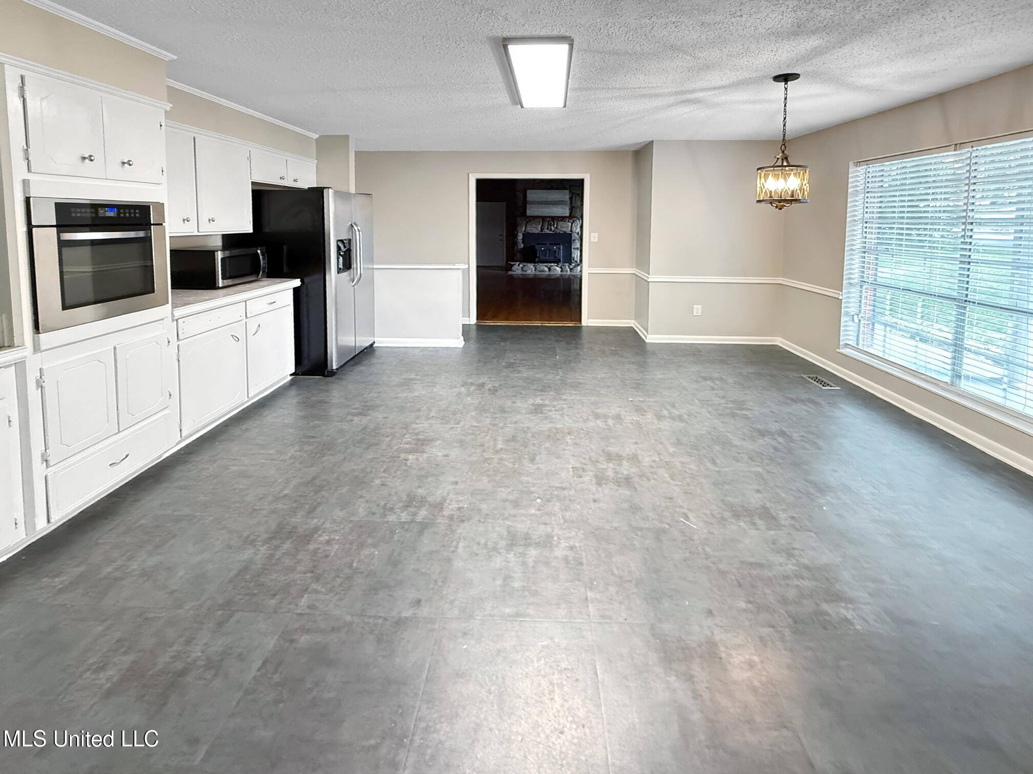 502 Faulkner Drive Property Photo 6