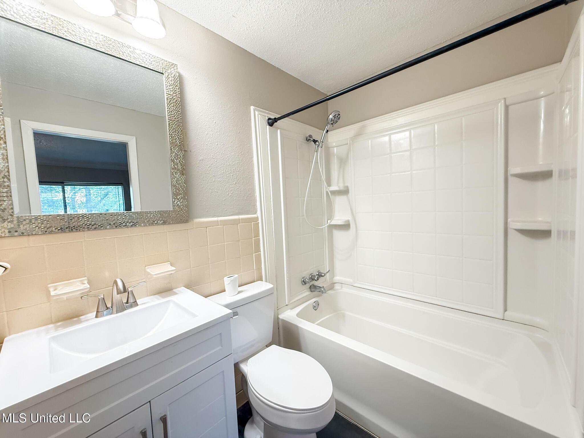 502 Faulkner Drive Property Photo 9