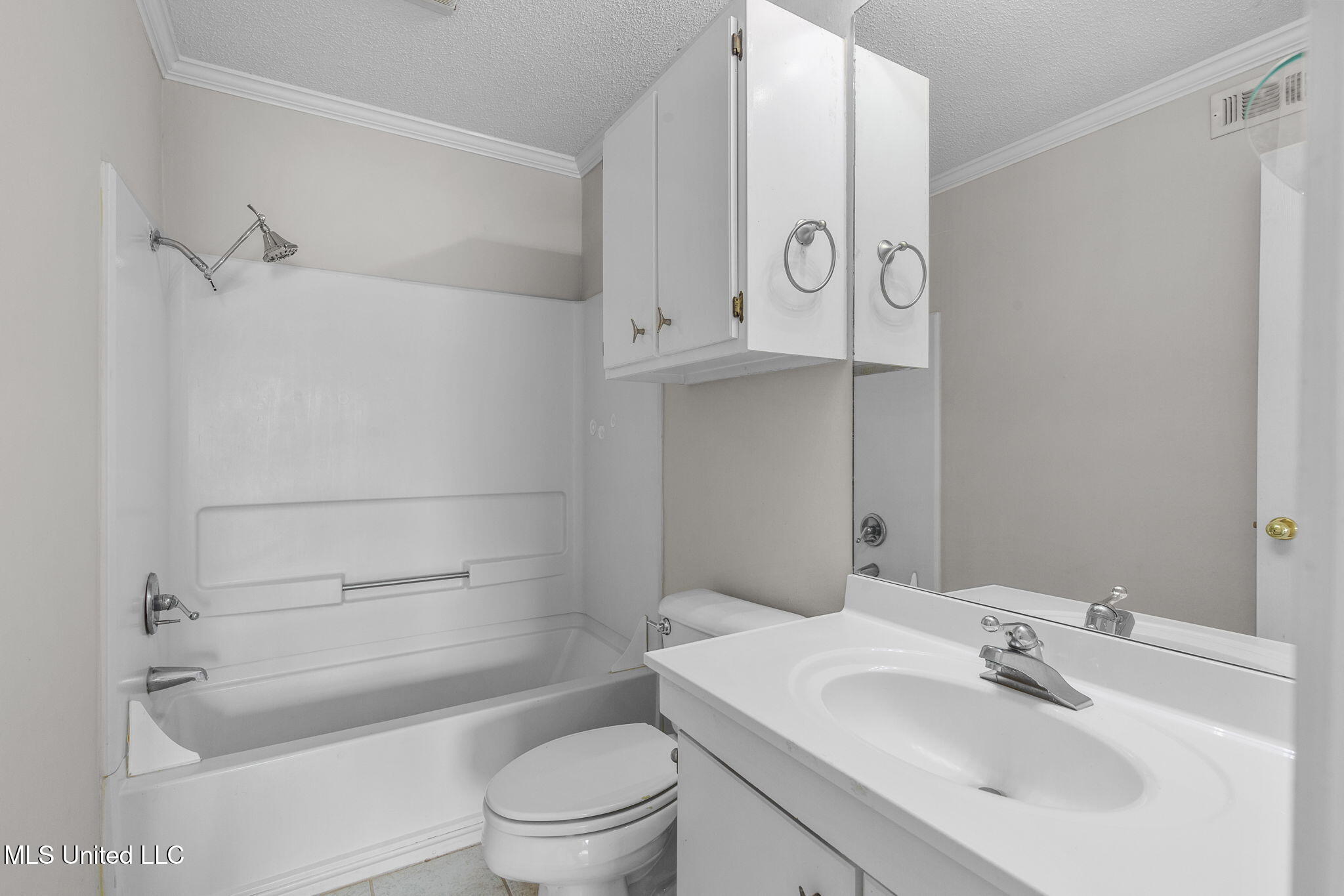 550 Post Road Property Photo 20
