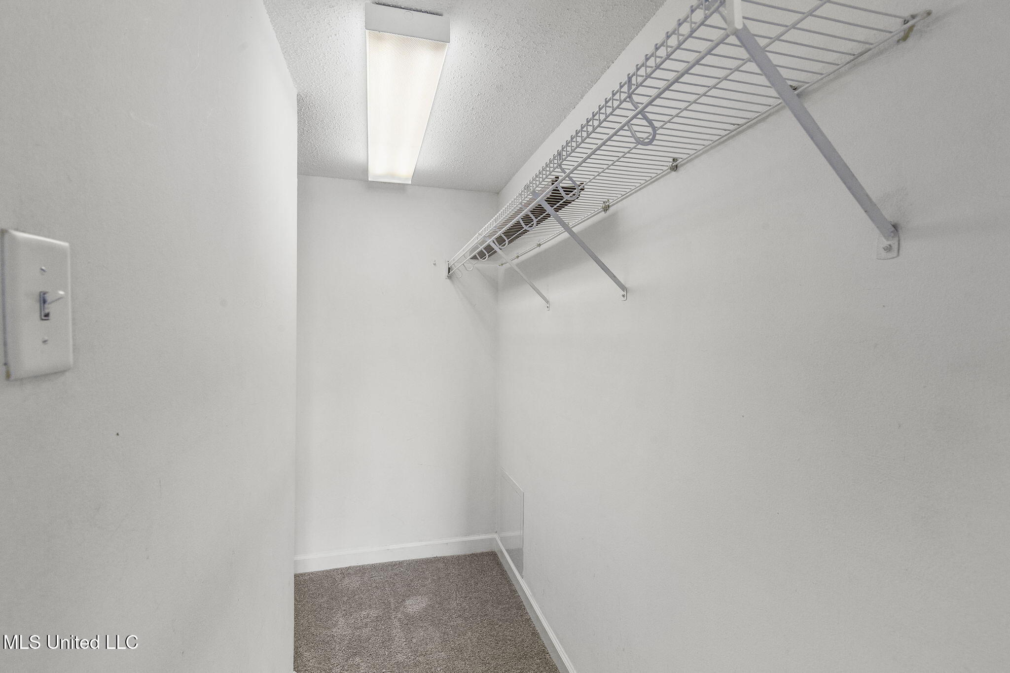 550 Post Road Property Photo 21