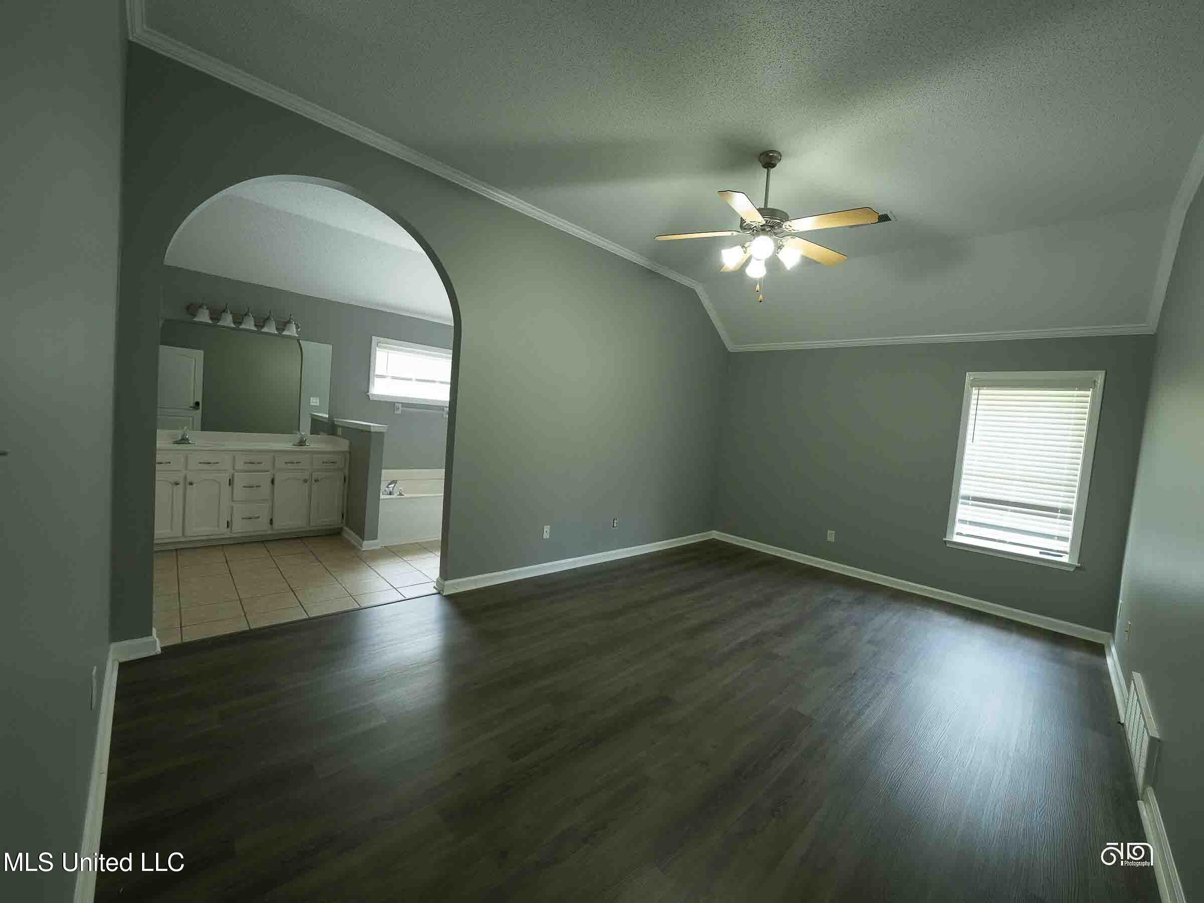 7624 N Rigmoore Pt. N Point Property Photo 17