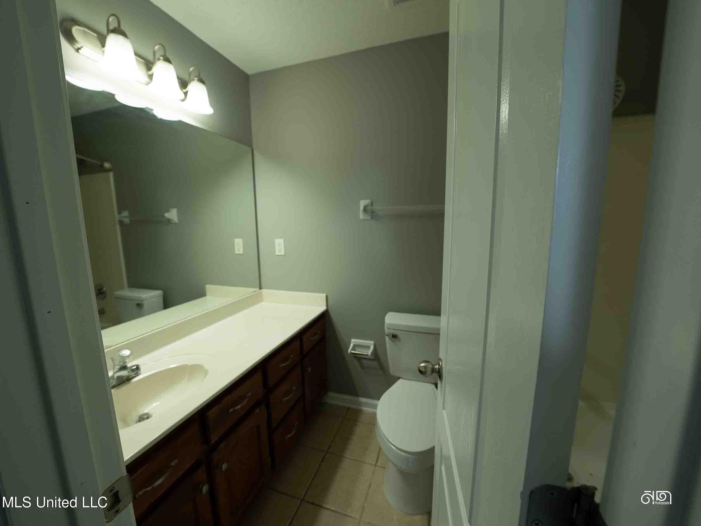 7624 N Rigmoore Pt. N Point Property Photo 22