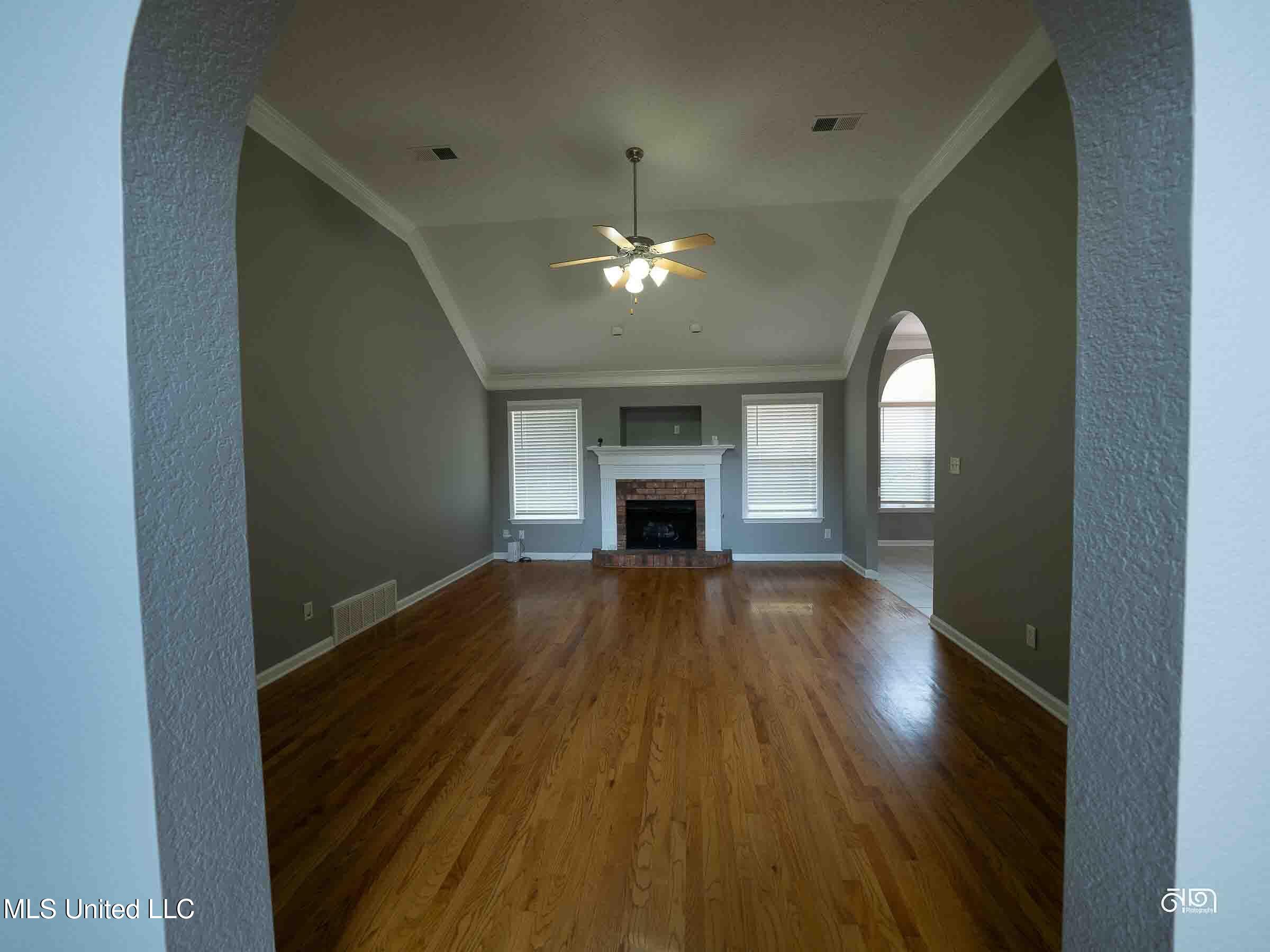 7624 N Rigmoore Pt. N Point Property Photo 23