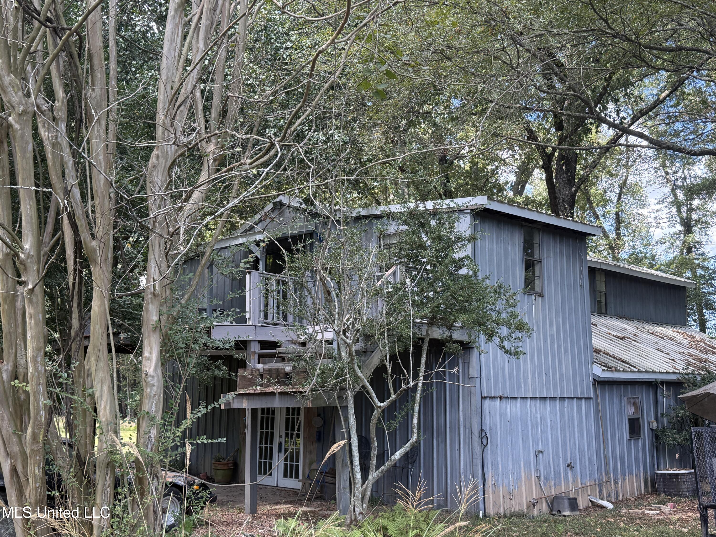 157 Quail Hollow Property Photo 6