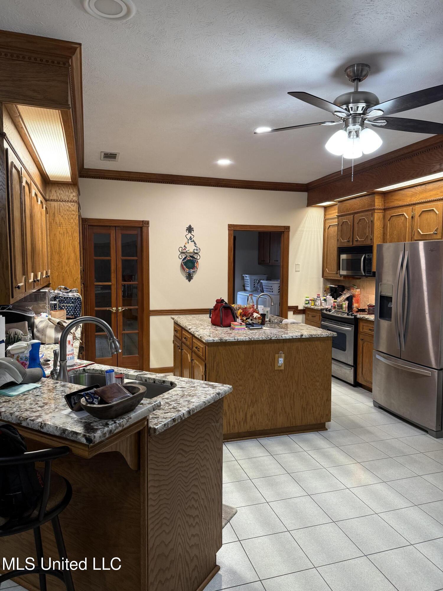 109 Falcon Ridge Drive Property Photo 7