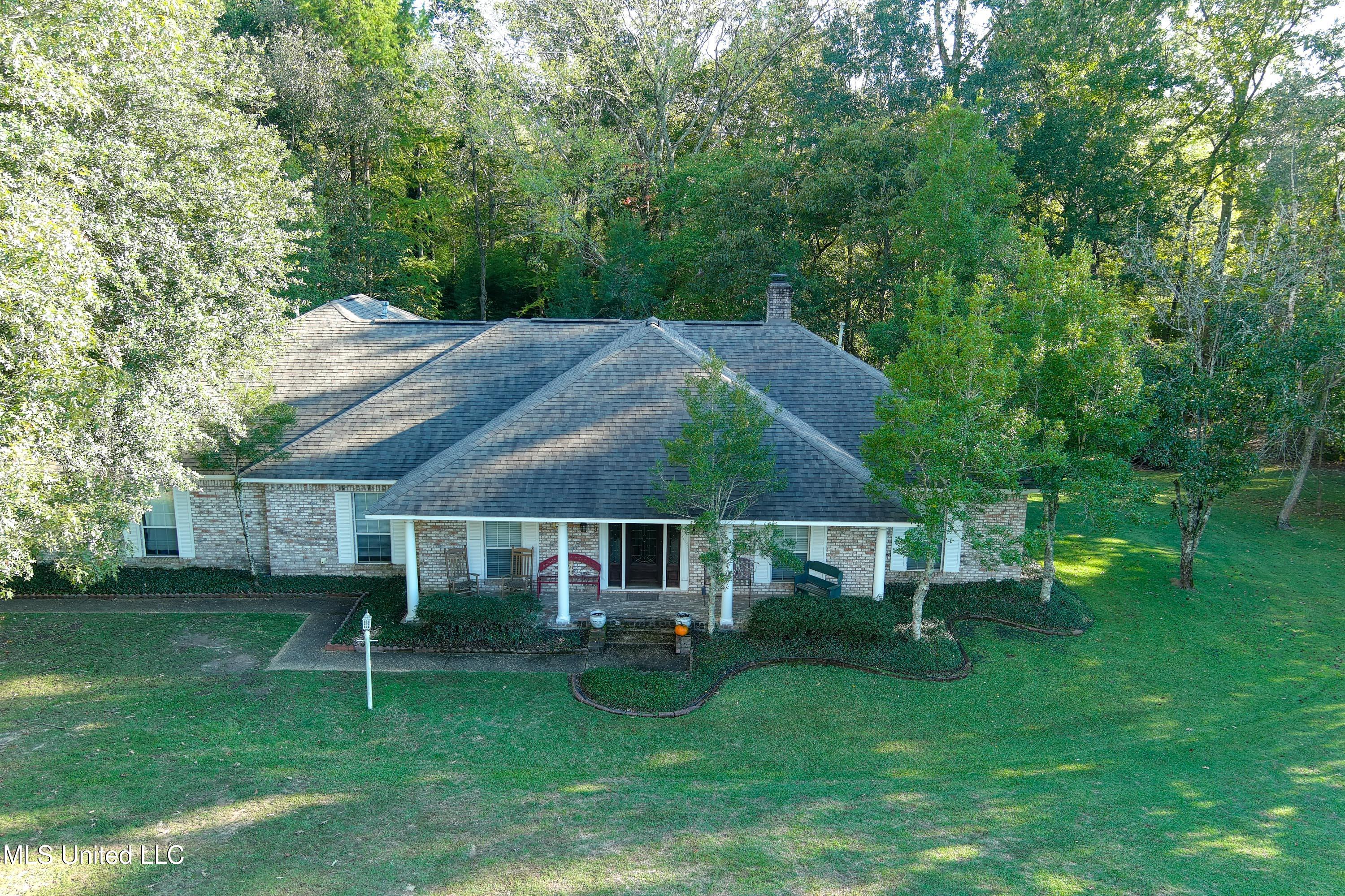 109 Falcon Ridge Drive Property Photo 22