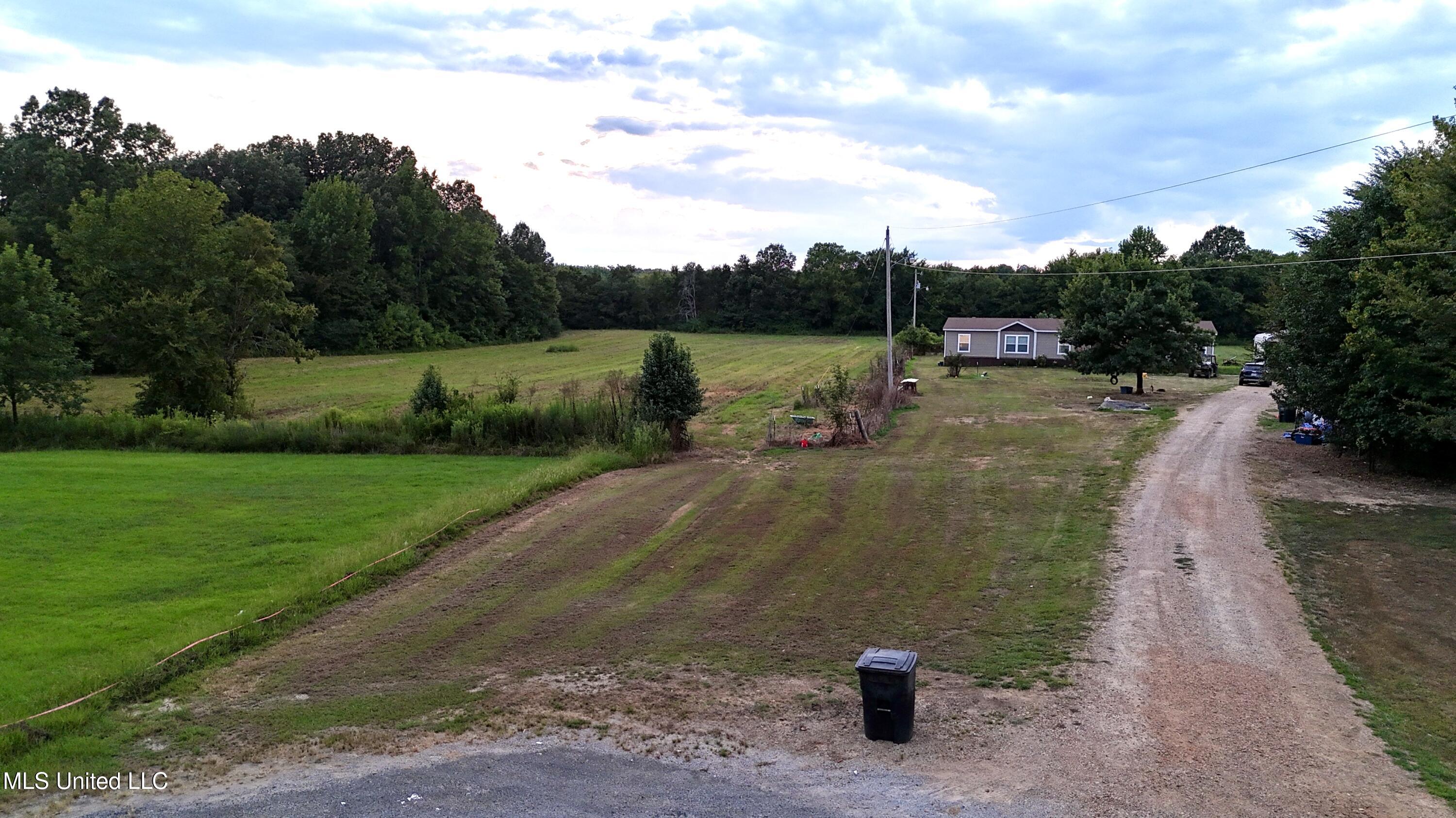 C Williams Drive Property Photo 1