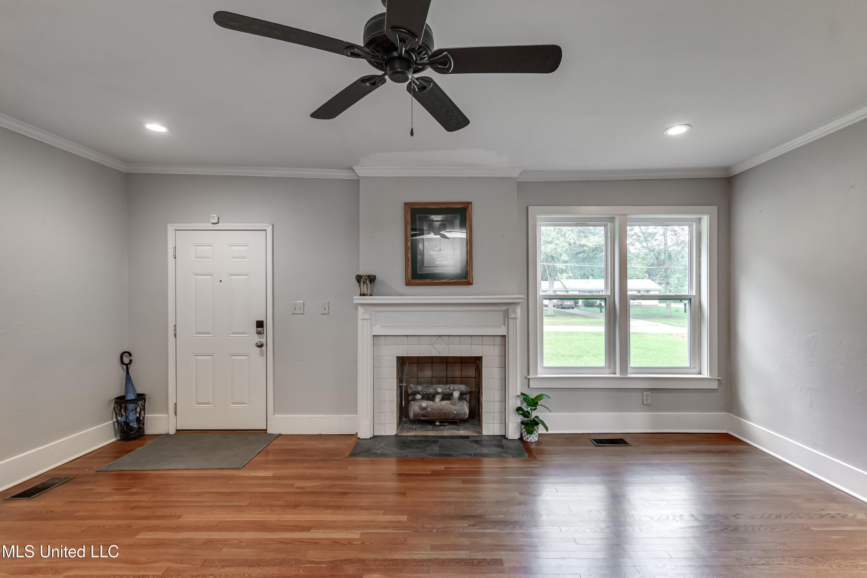 239 Fernwood Drive Property Photo 11