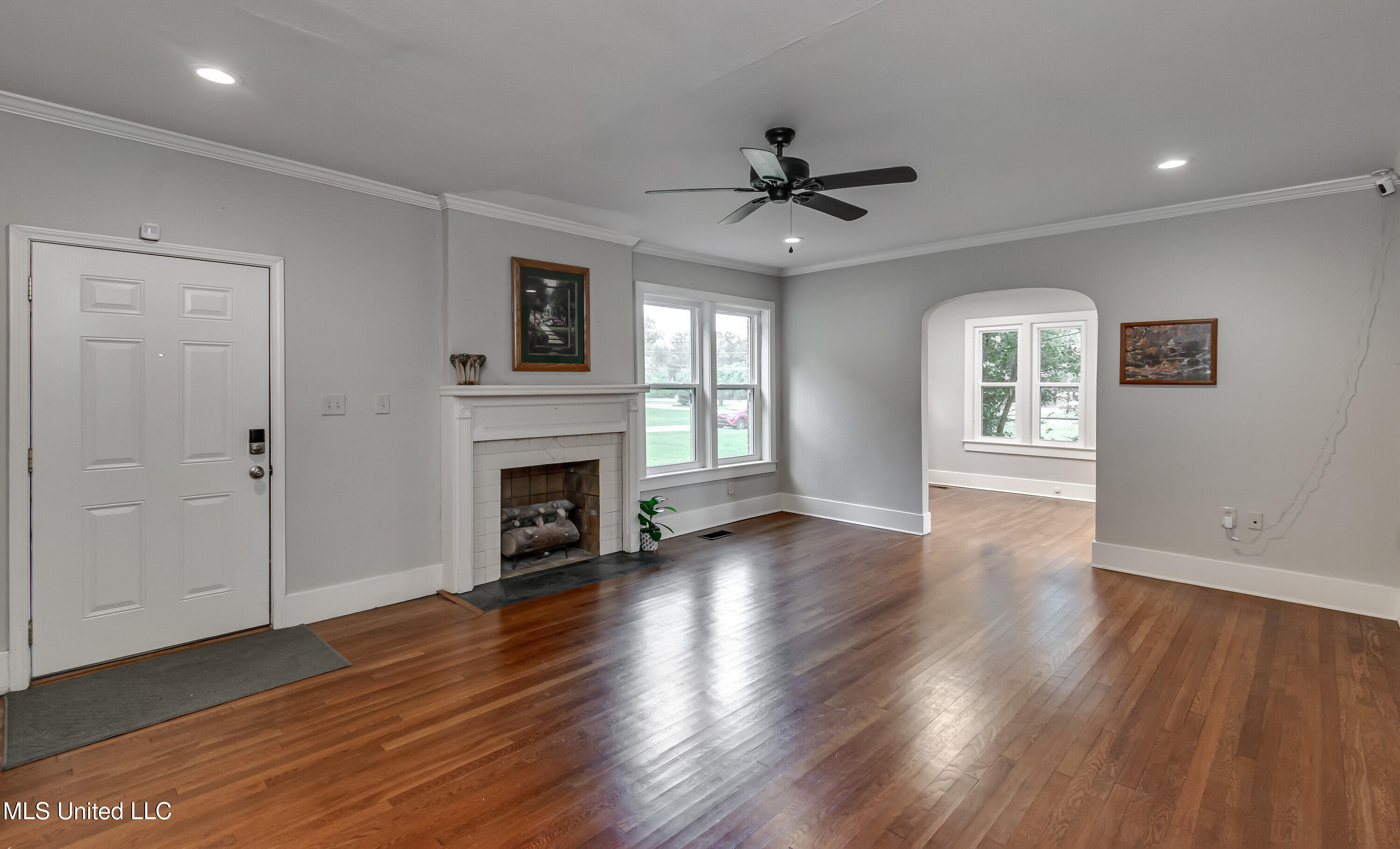 239 Fernwood Drive Property Photo 13