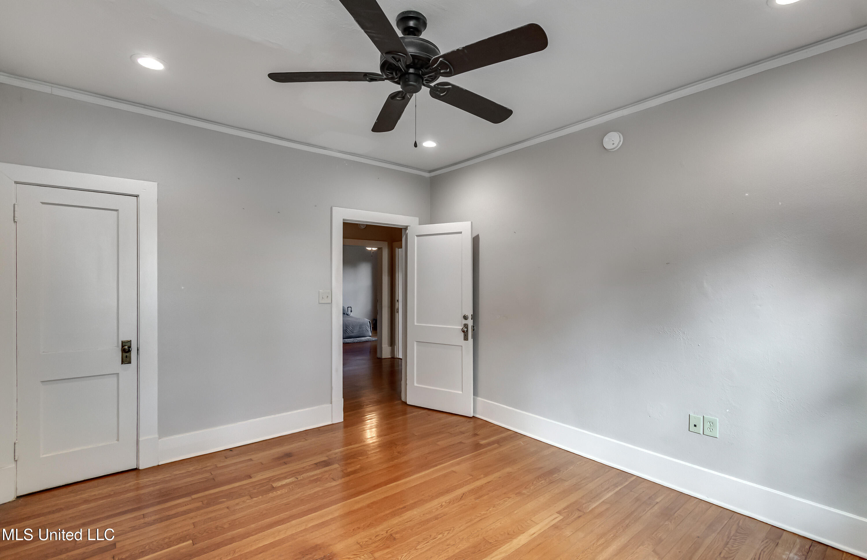 239 Fernwood Drive Property Photo 28