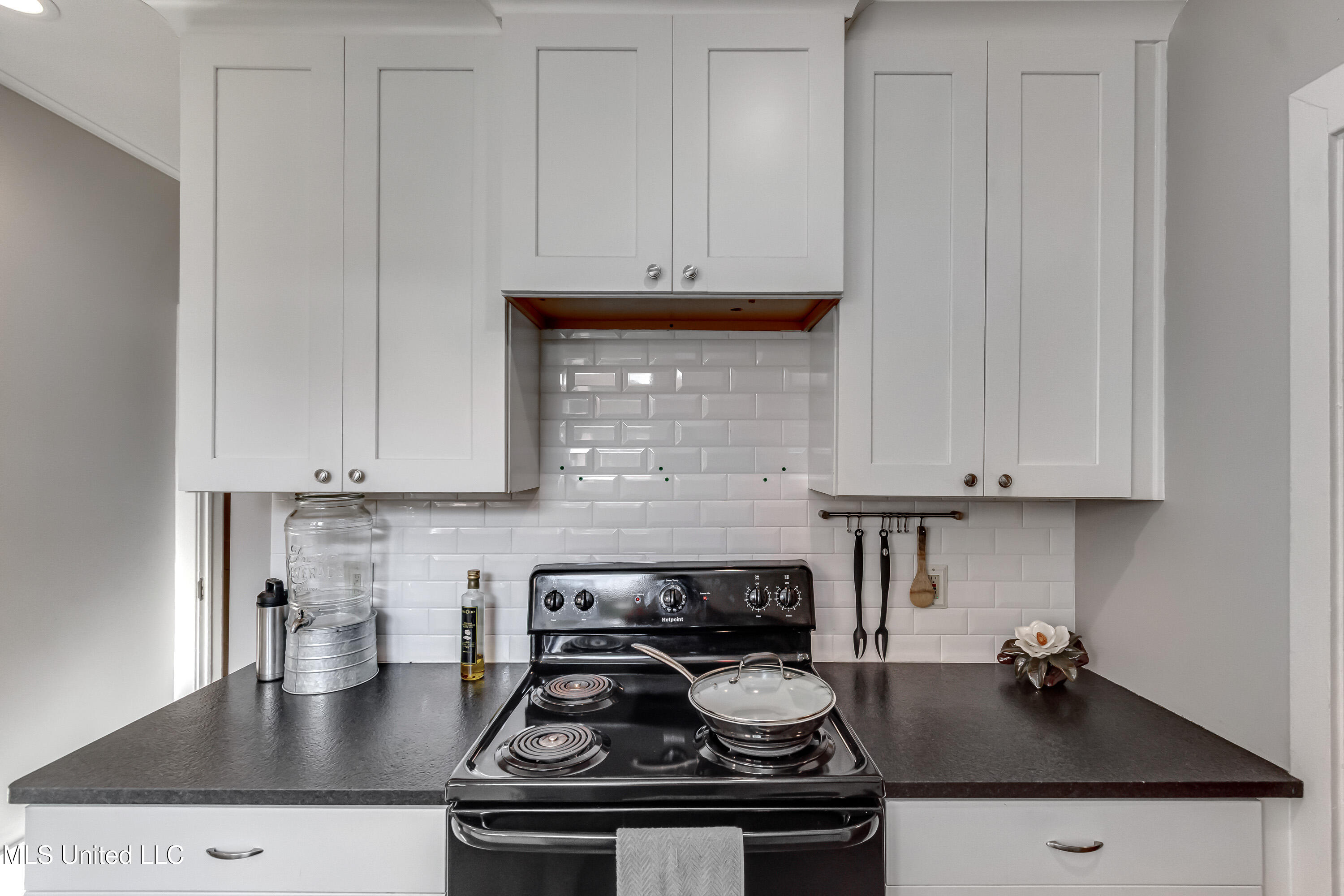 239 Fernwood Drive Property Photo 53