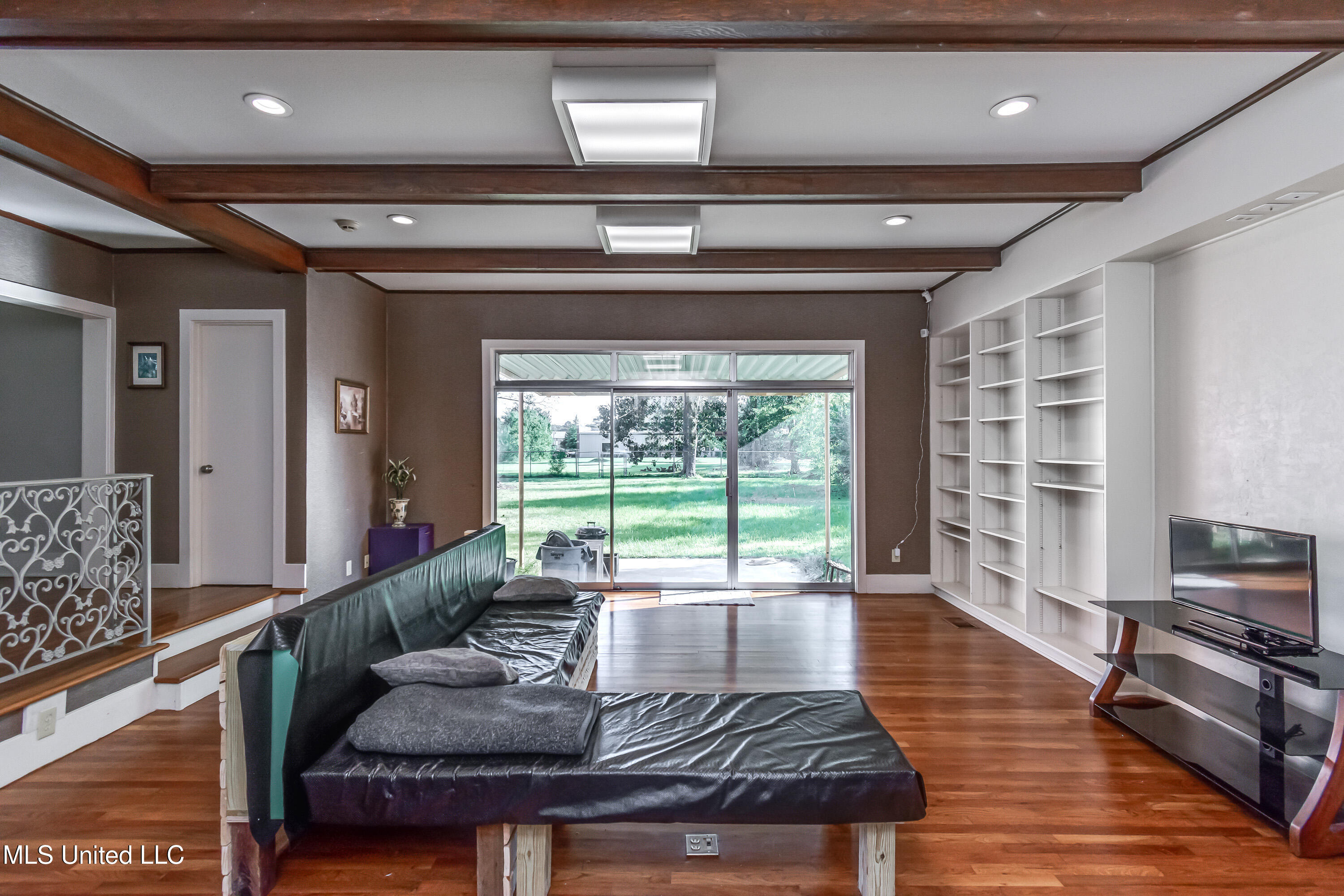 239 Fernwood Drive Property Photo 64