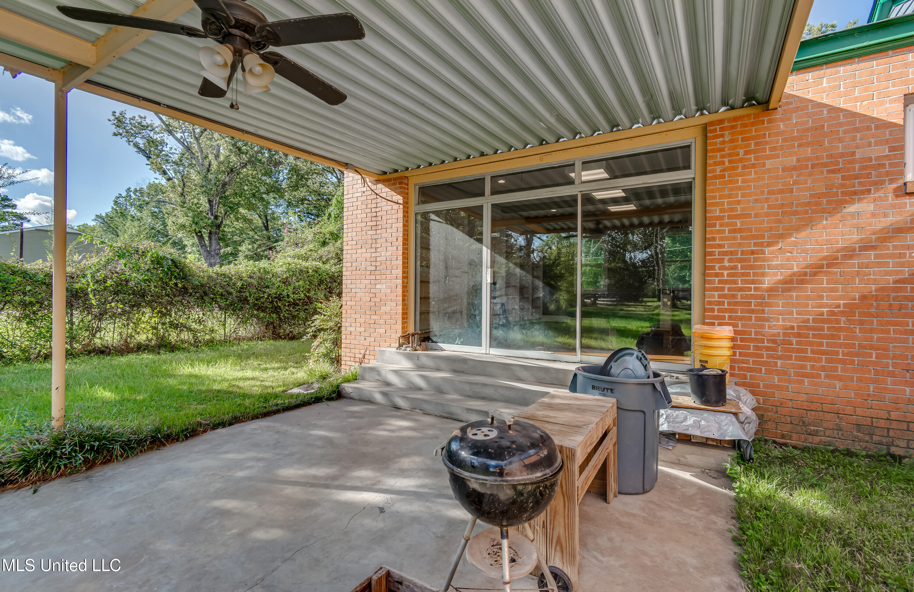 239 Fernwood Drive Property Photo 71