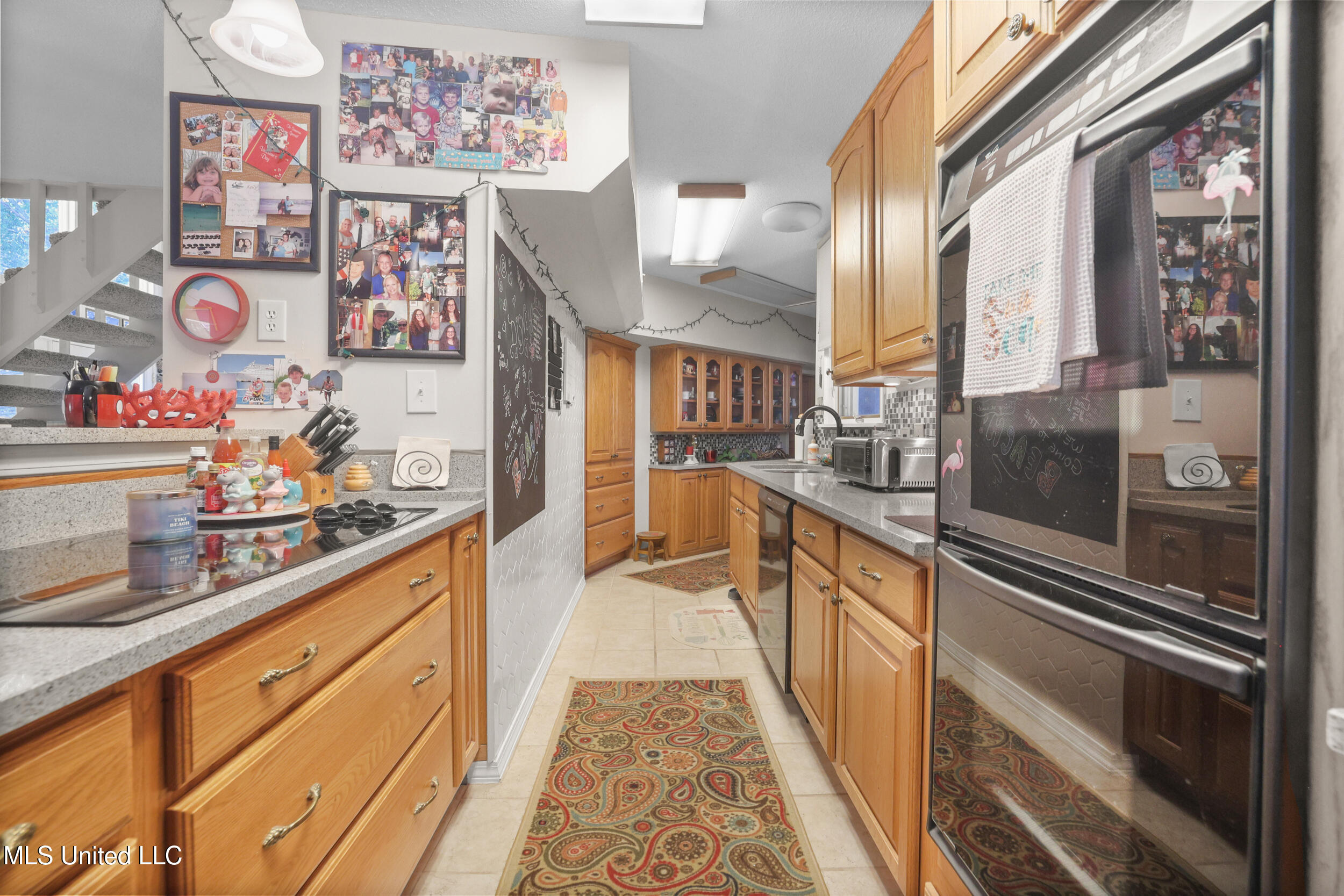6518 Mauna Loa Court Property Photo 7