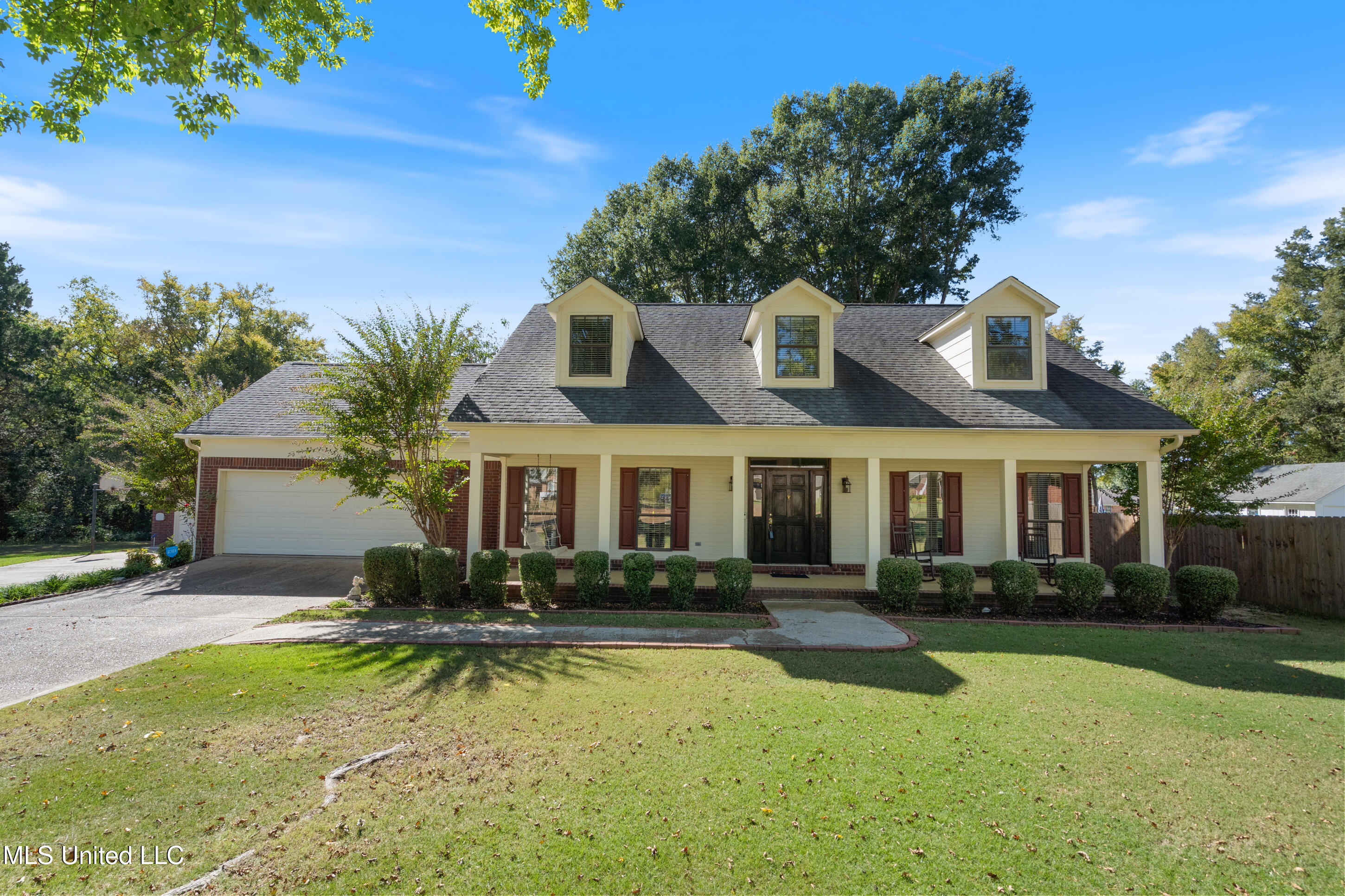 129 Keestone Drive Property Photo 1