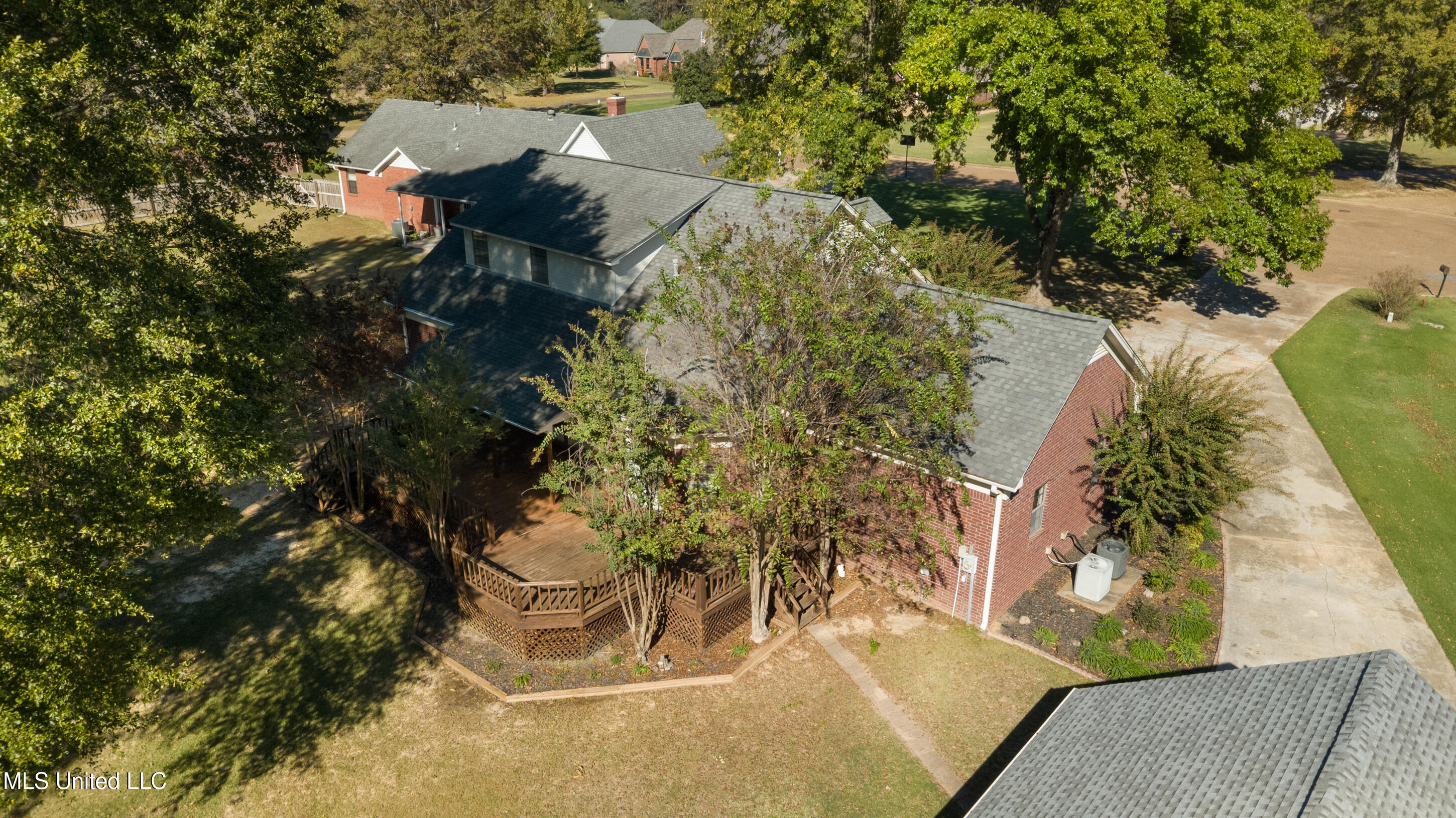 129 Keestone Drive Property Photo 32