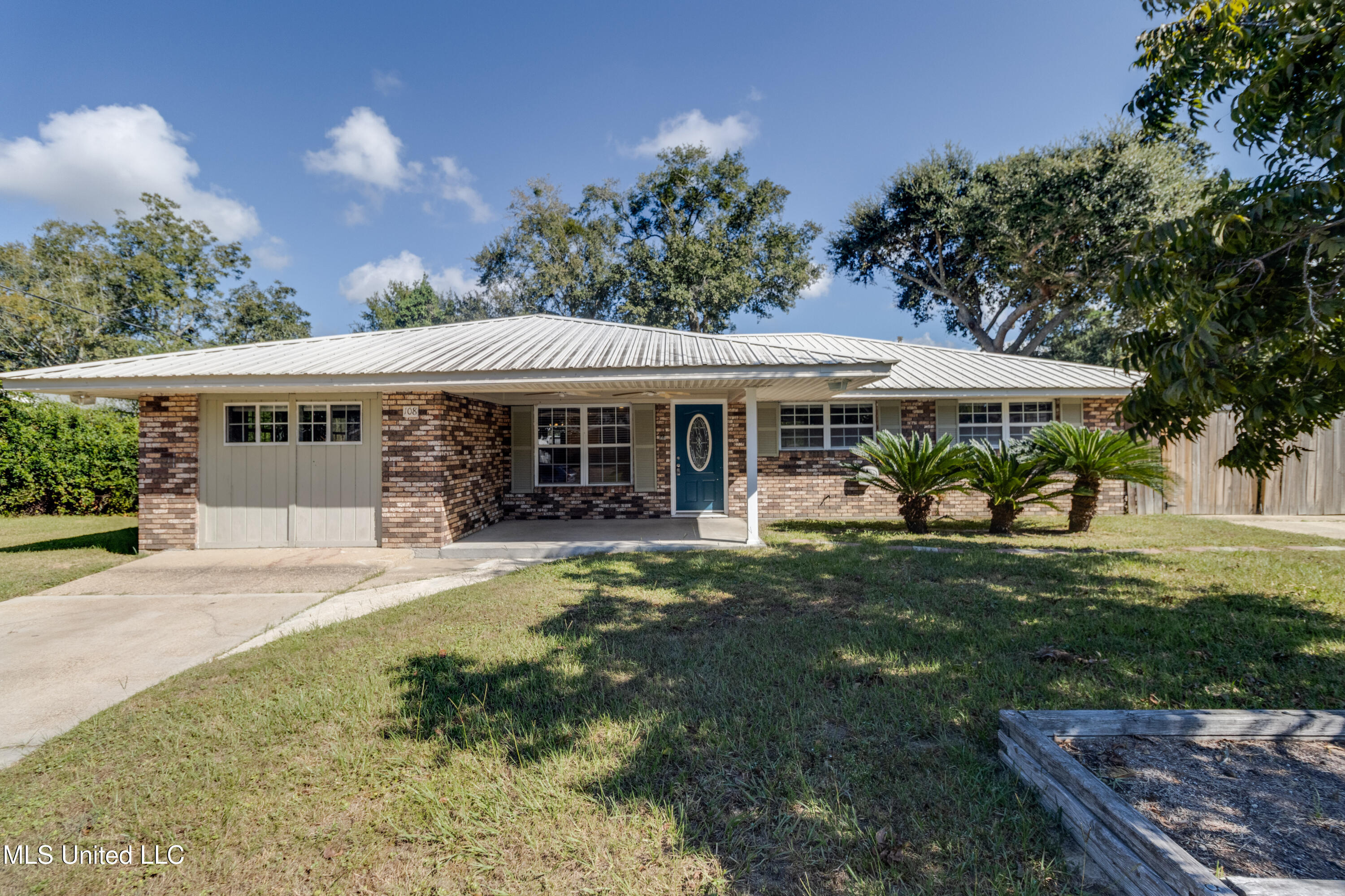 108 Vance Place Property Photo 1