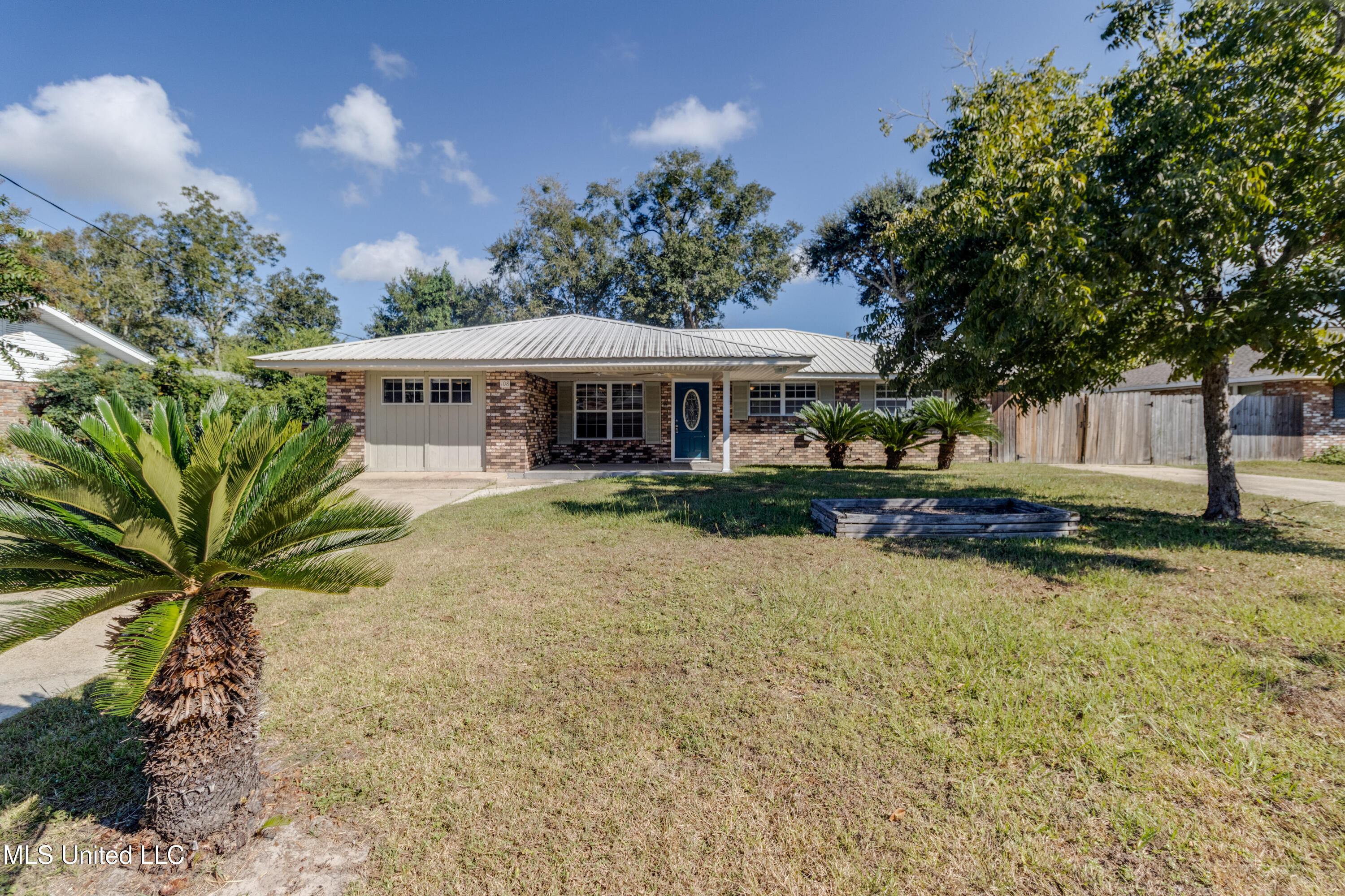 108 Vance Place Property Photo 2