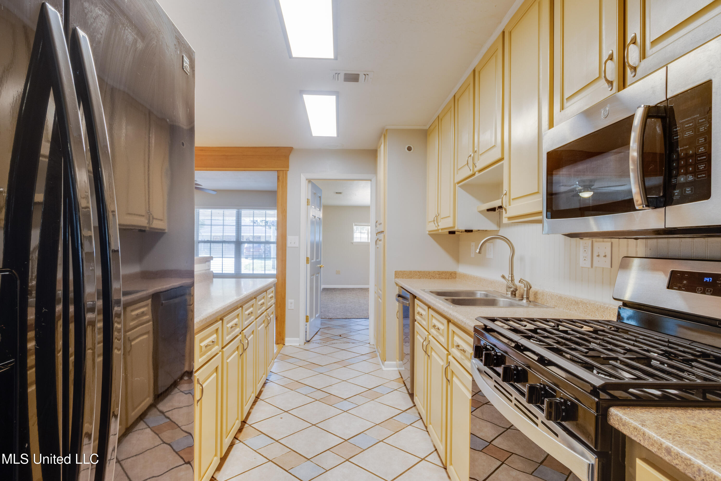 108 Vance Place Property Photo 4