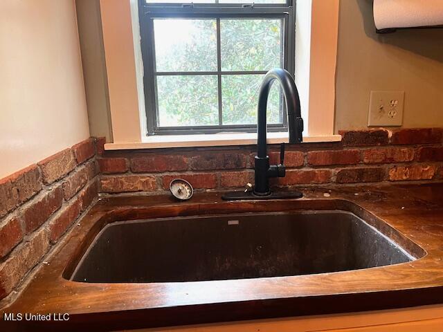 6329 Hwy 43 South Property Photo 17