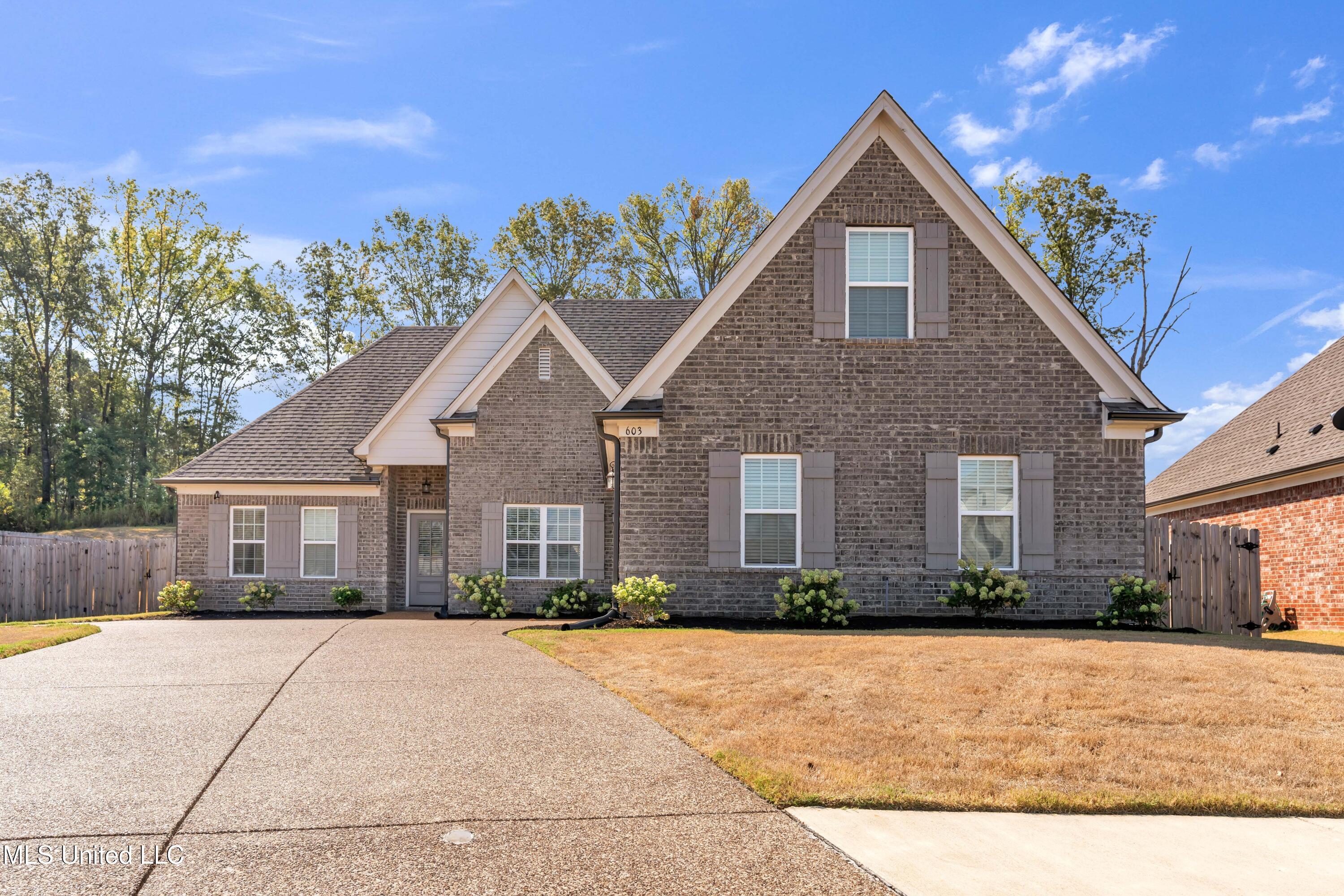 603 Beckett Cove Property Photo 1