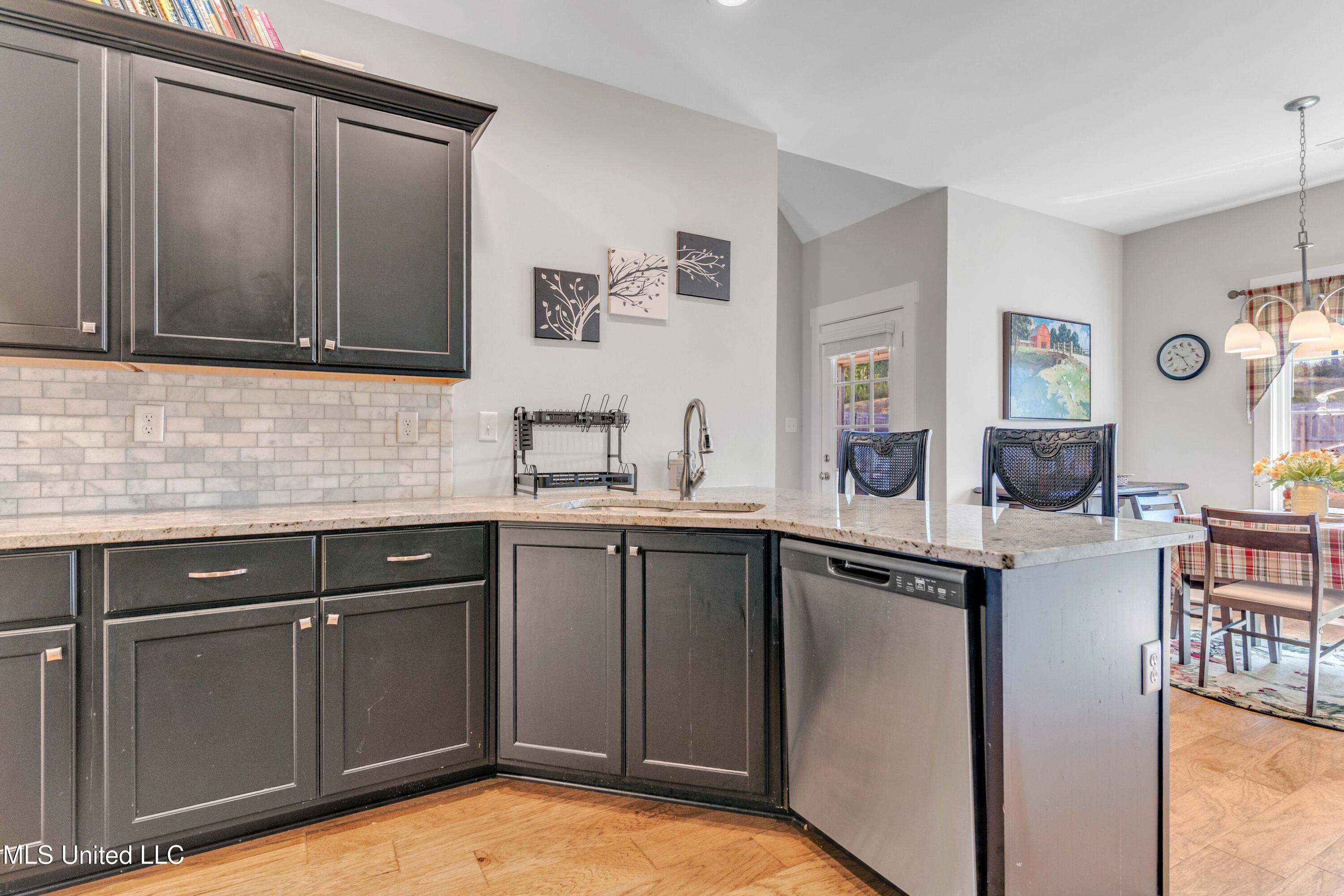 603 Beckett Cove Property Photo 19