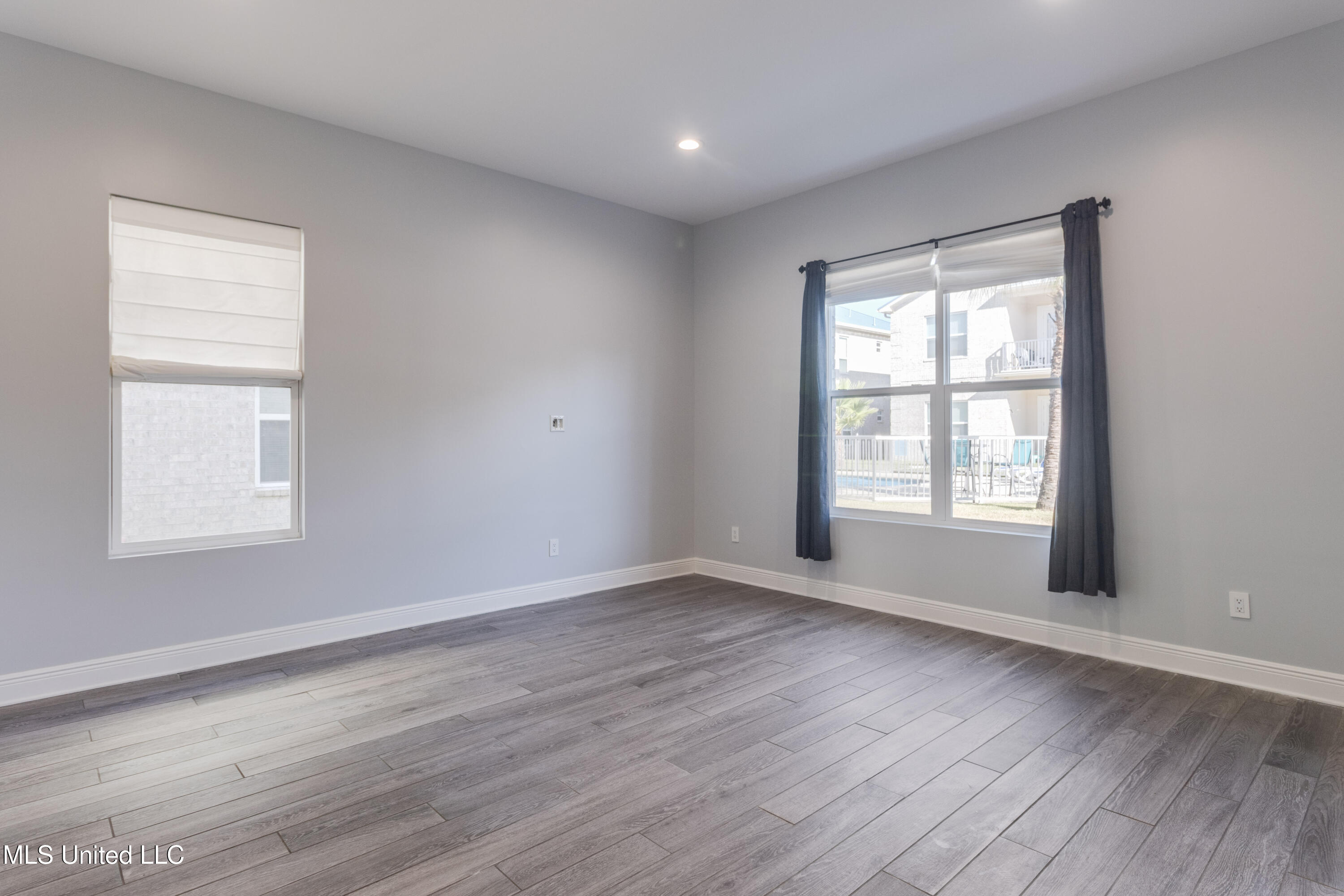 225 Winter Garden Drive Property Photo 7