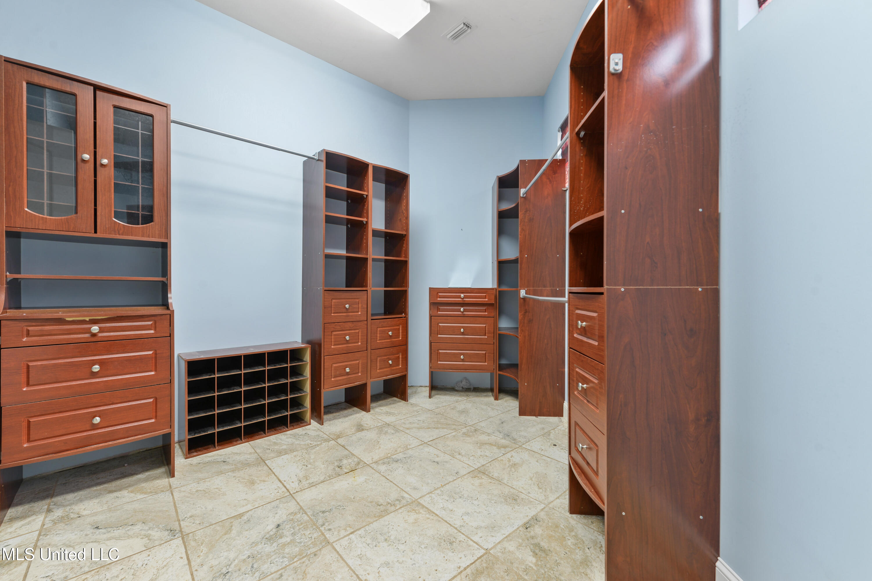 1010 Boxwood Street Property Photo 24