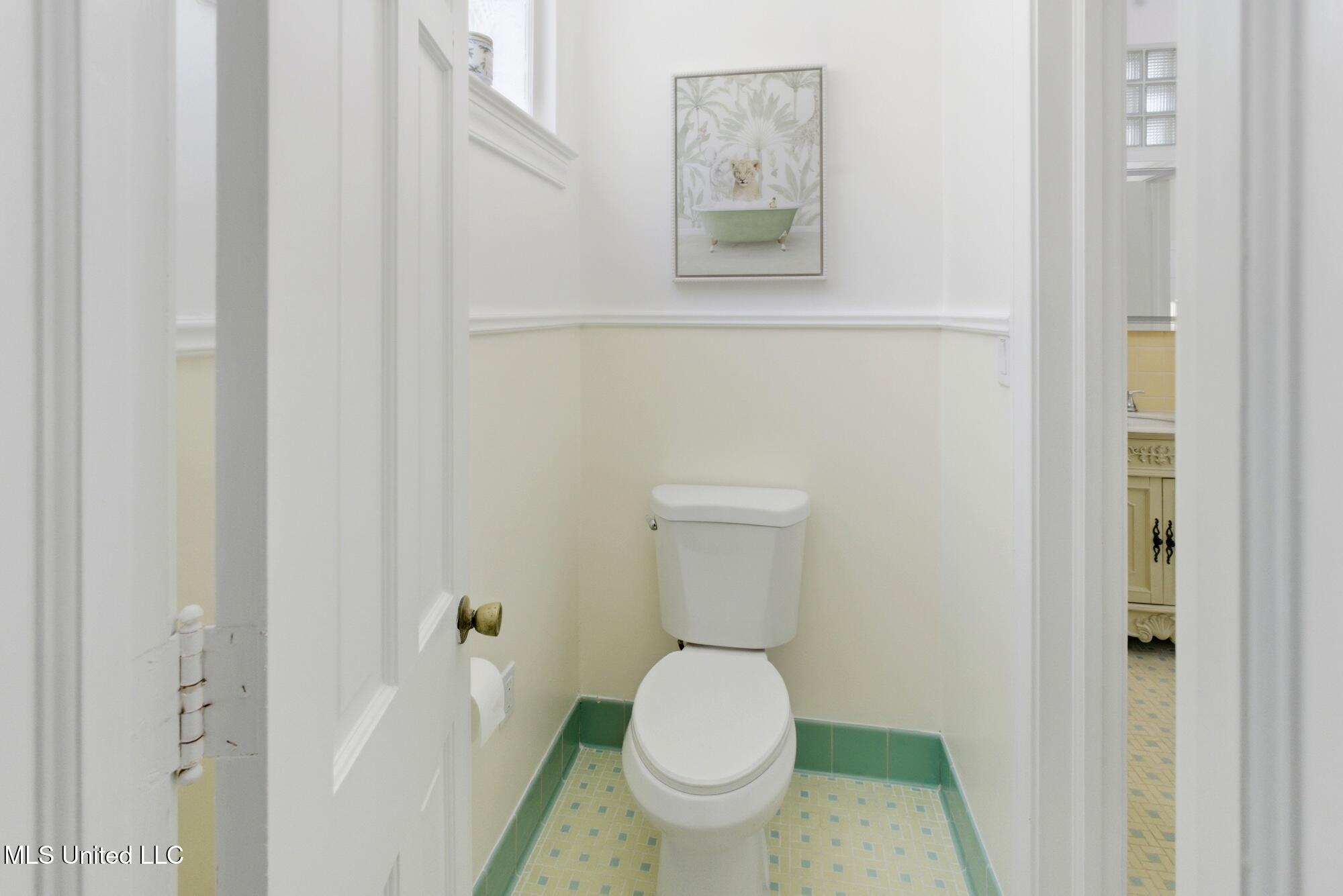 330 S S. Extrension Street Property Photo 9