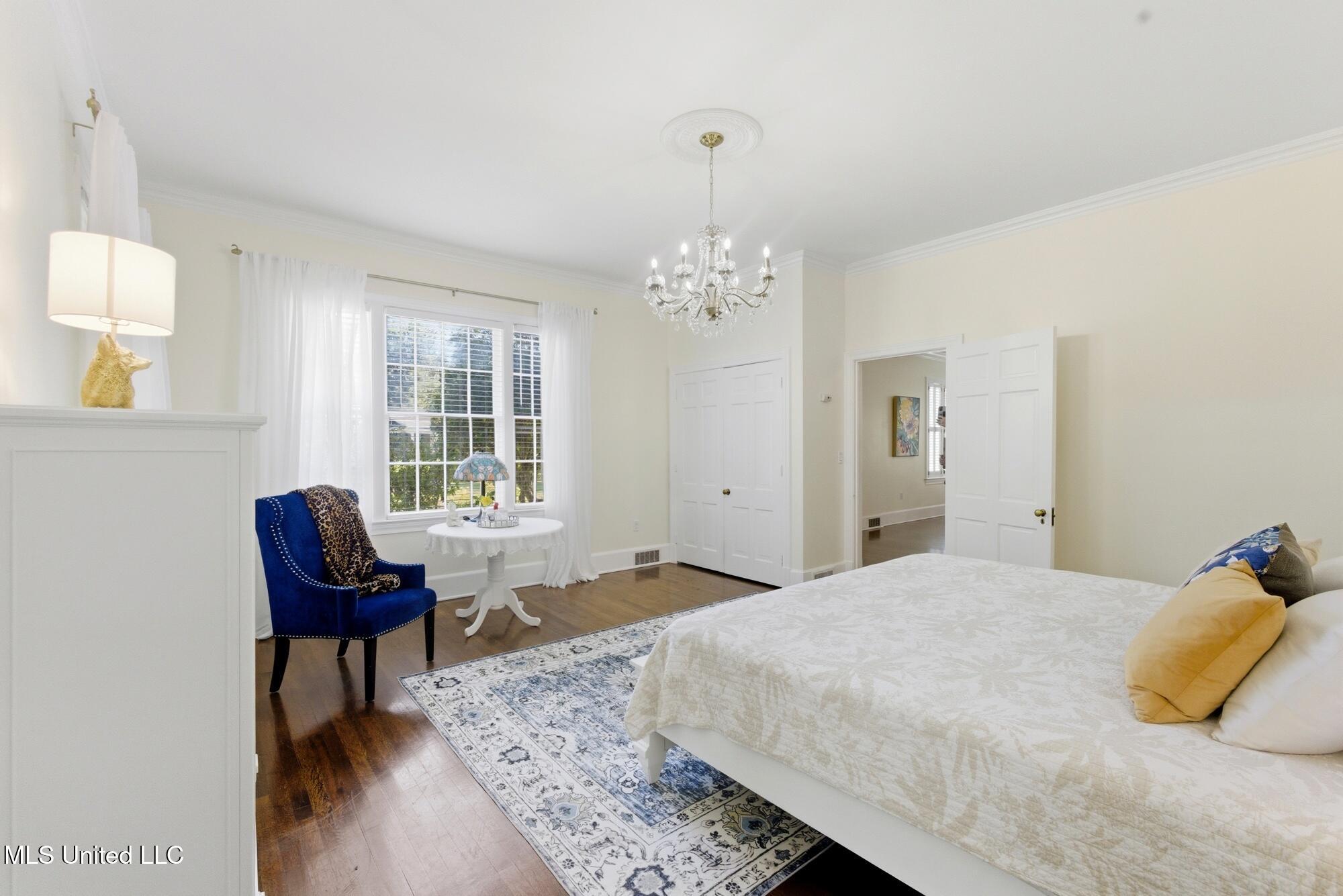 330 S S. Extrension Street Property Photo 15