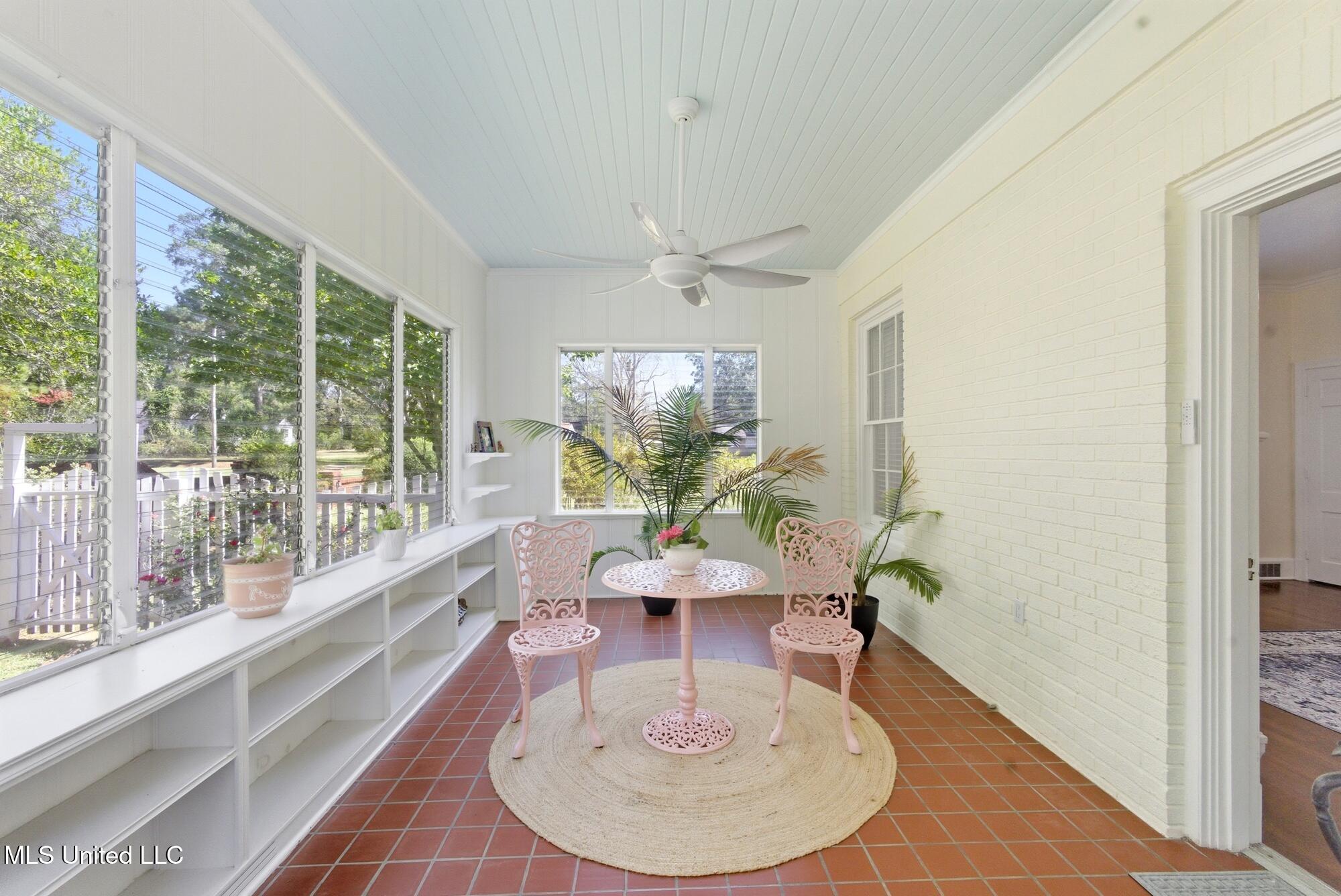 330 S S. Extrension Street Property Photo 18