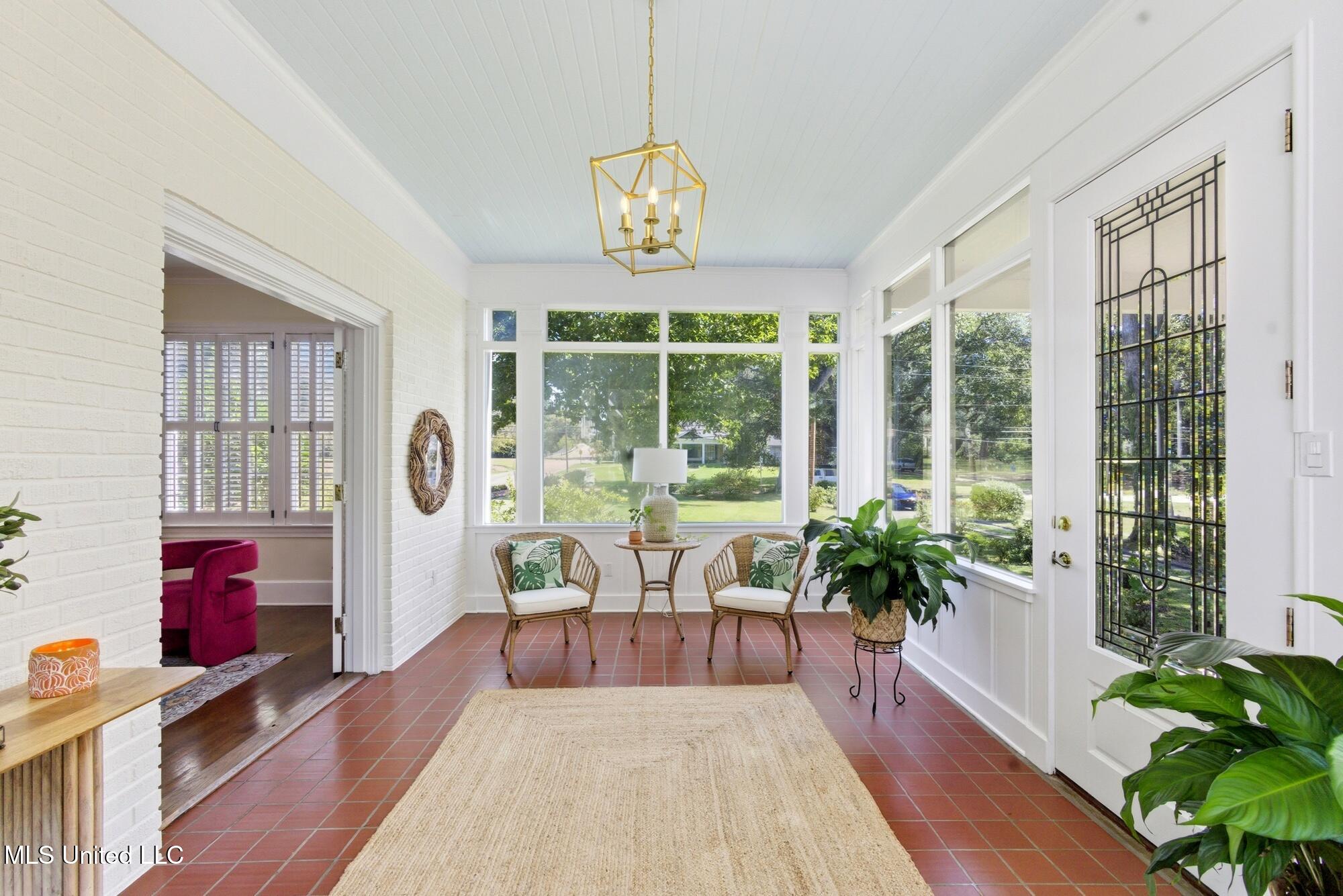 330 S S. Extrension Street Property Photo 32