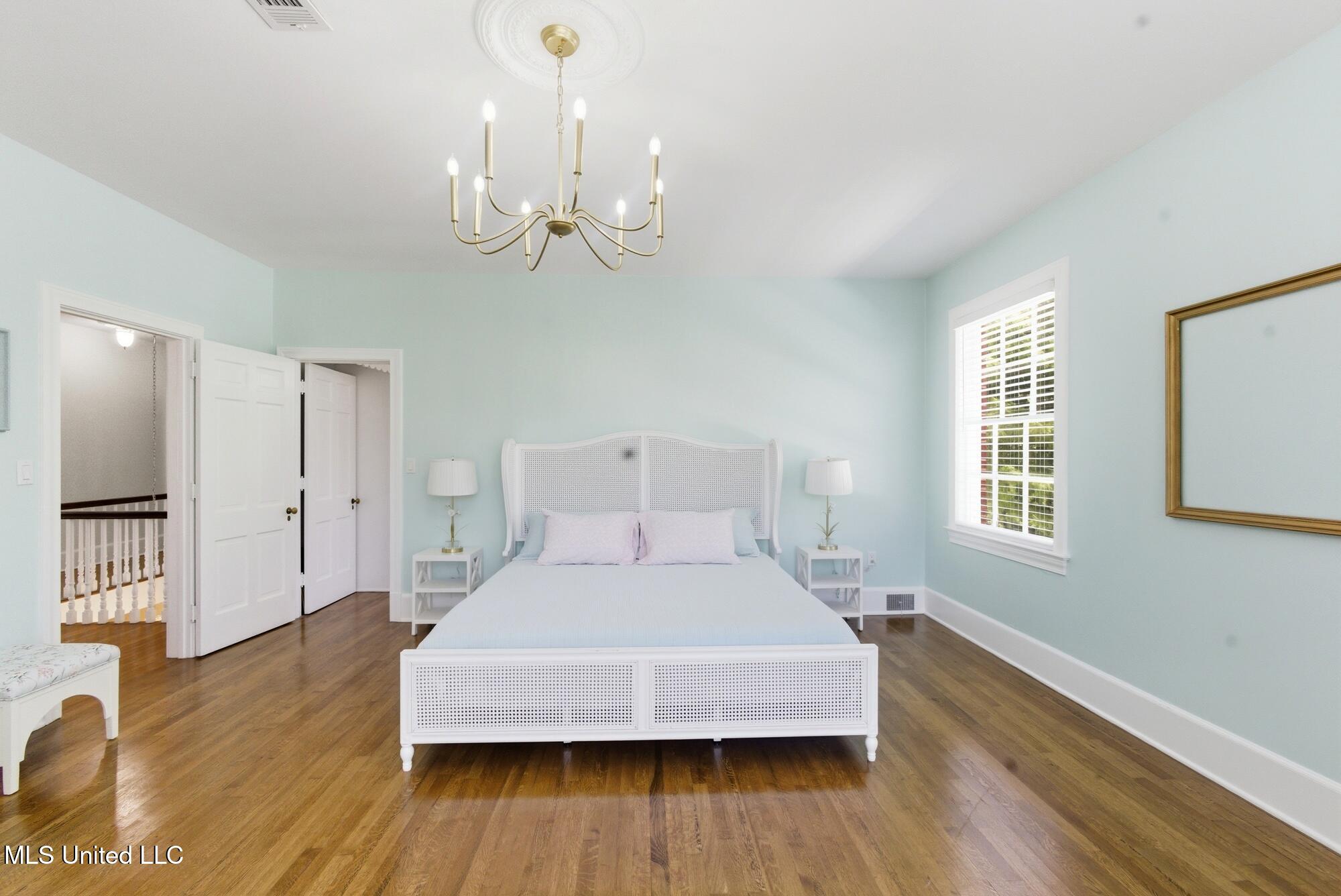 330 S S. Extrension Street Property Photo 38